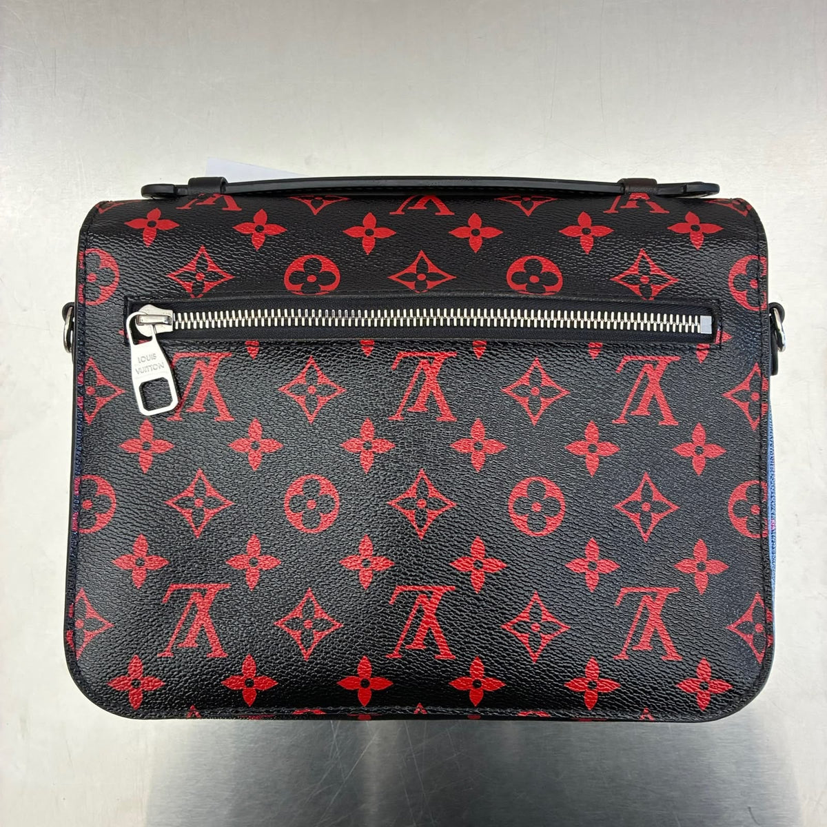 Louis Vuitton Metis Infrarouge Monogram