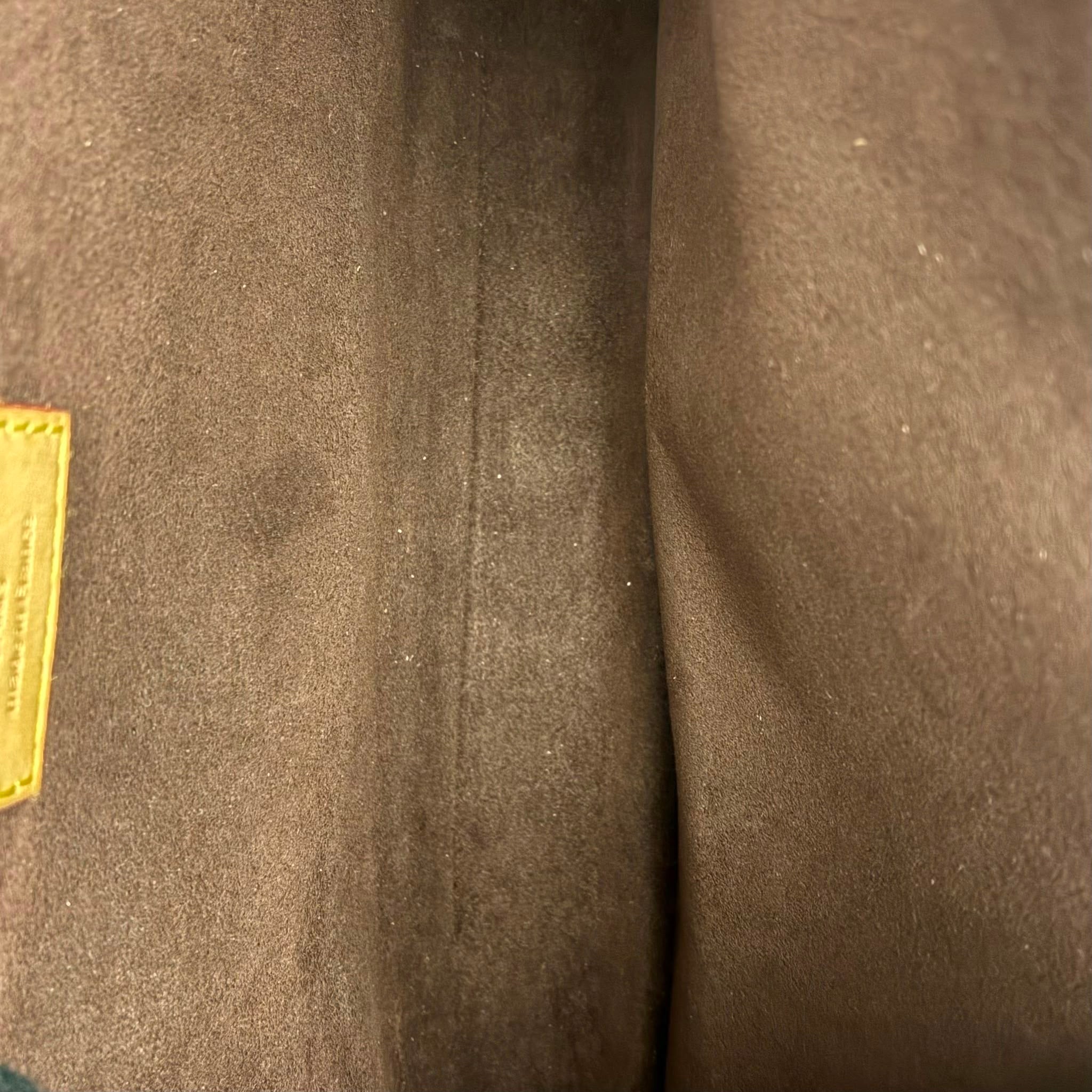Louis Vuitton Metis Pochette MM