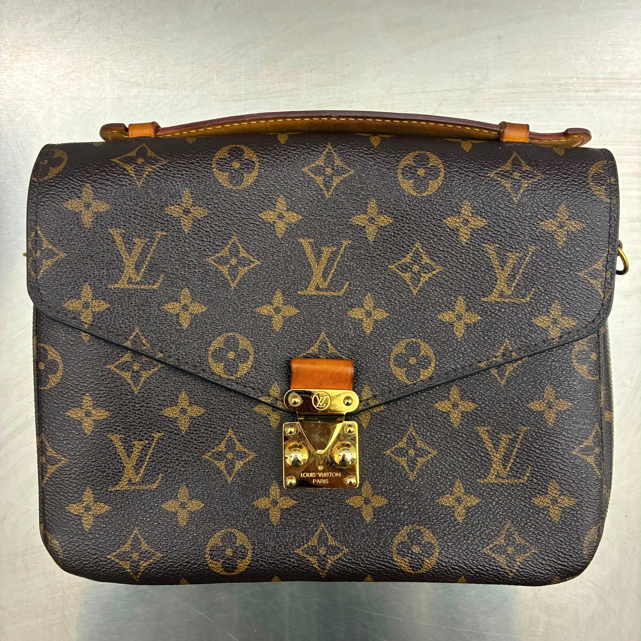 Louis Vuitton Metis Pochette MM