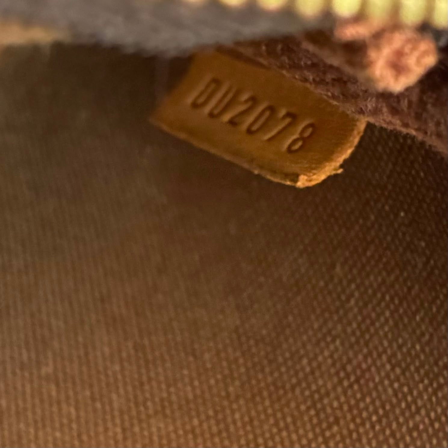 Louis Vuitton Mini Pochette Accessoires Monogram