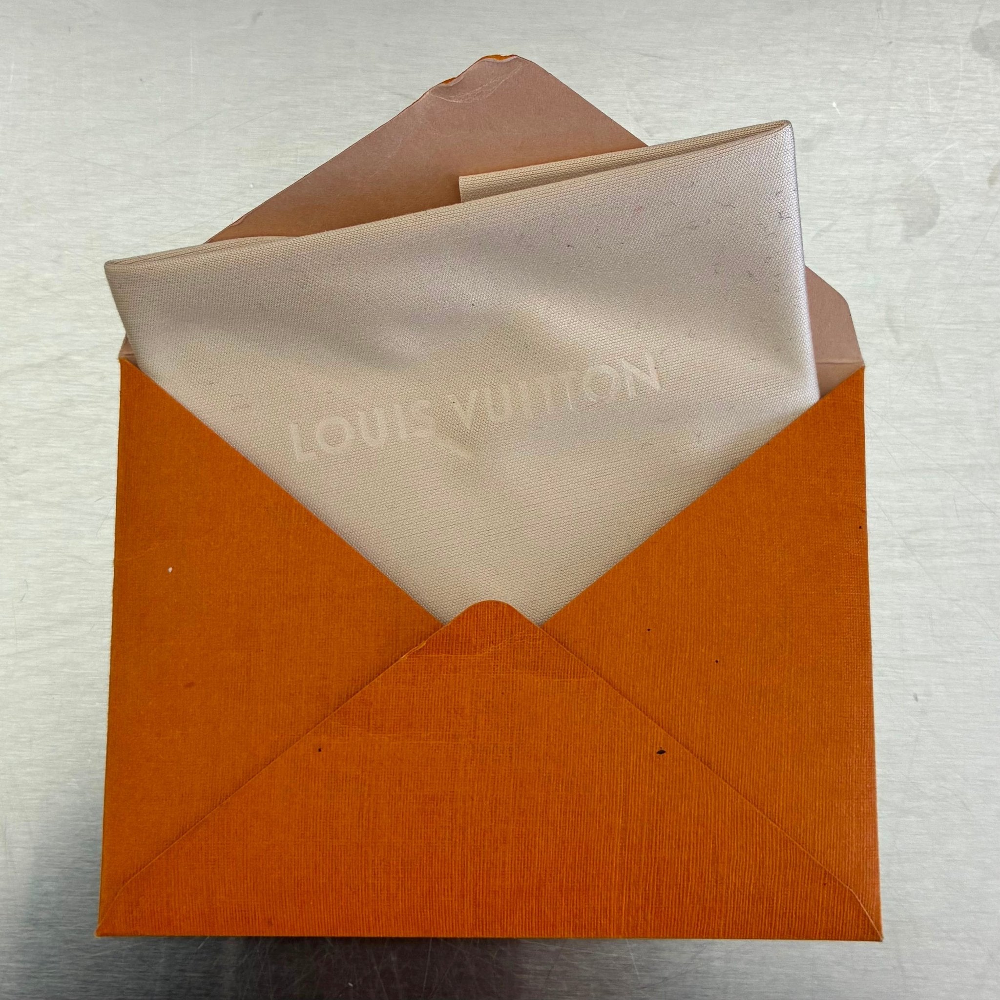 Louis Vuitton Miroir Vernis