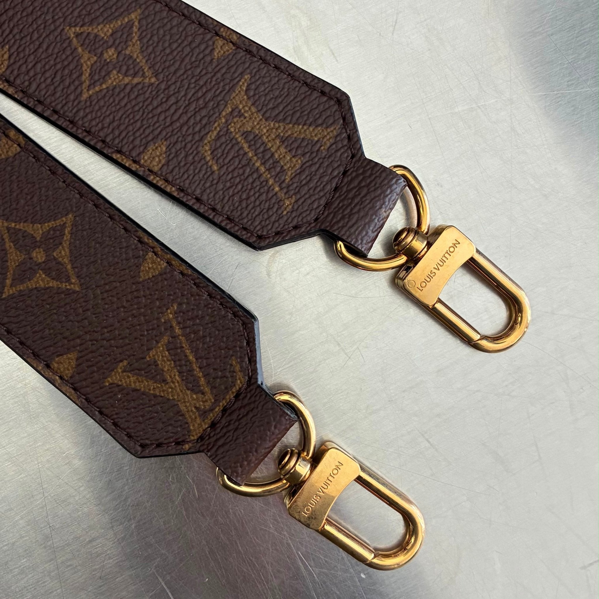 Louis Vuitton Miroir Vernis
