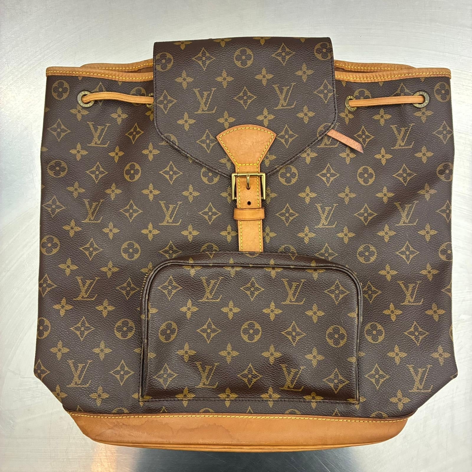 Louis Vuitton Montsouris GM Monogram