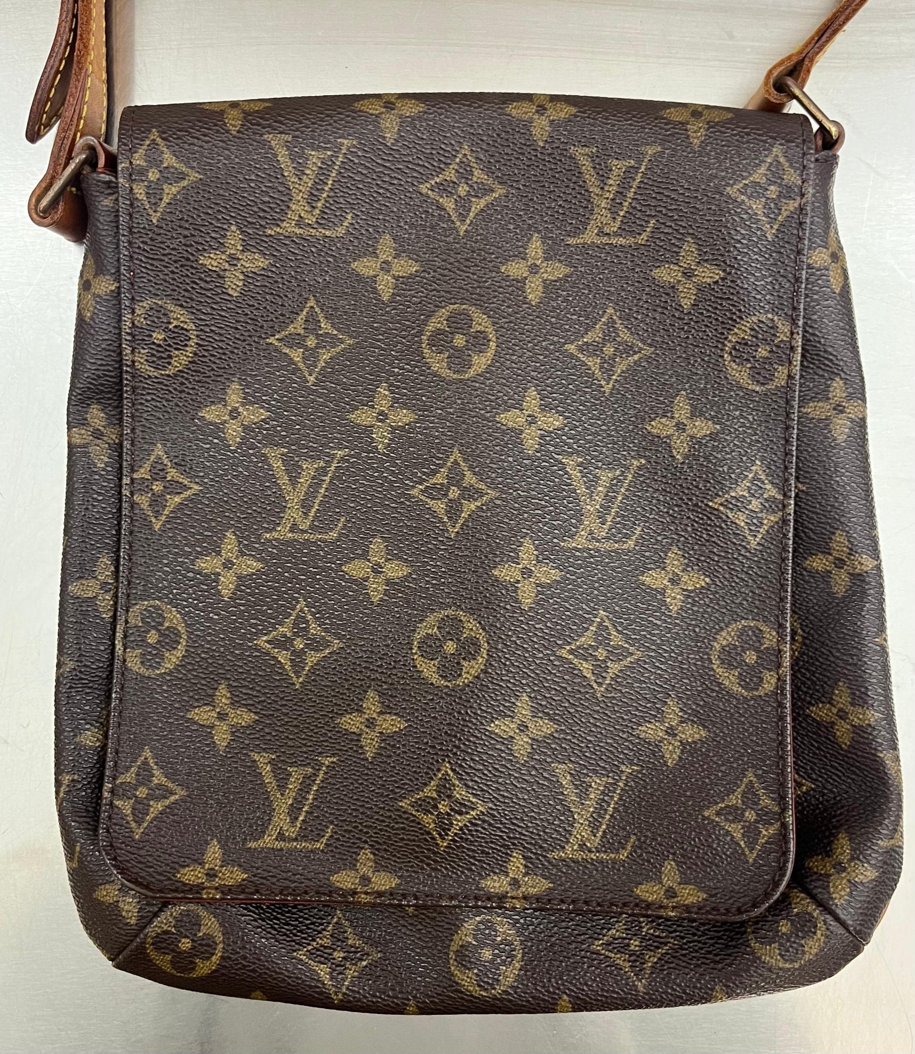 Louis Vuitton Musette Salsa