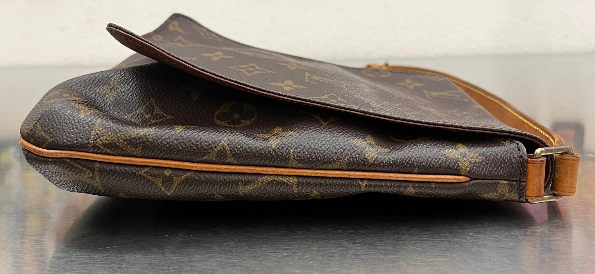 Louis Vuitton Musette Salsa
