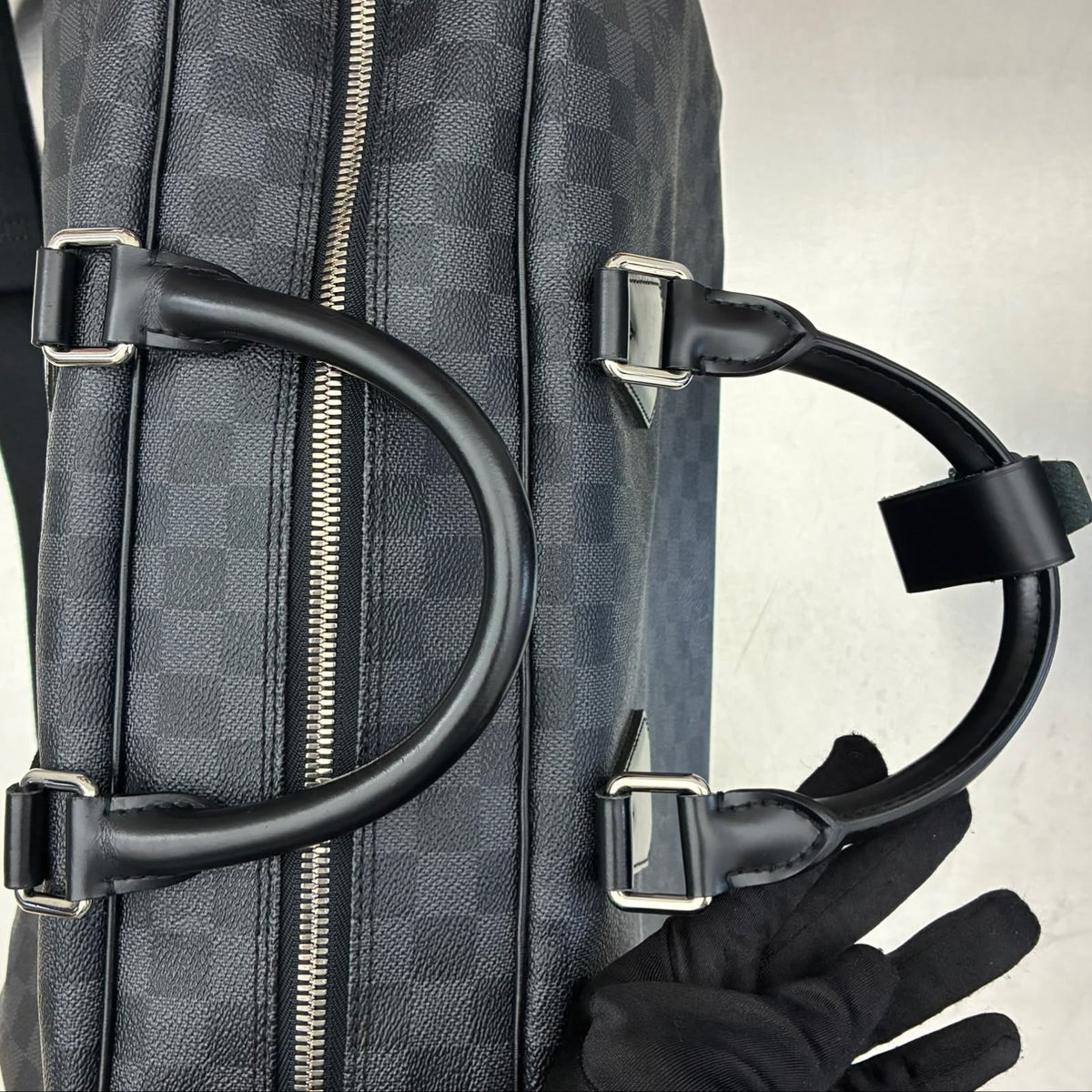 Louis Vuitton Néo Kendall
