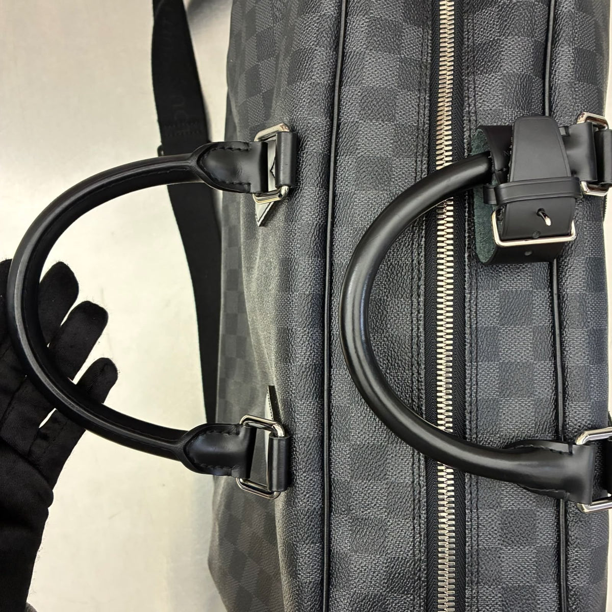 Louis Vuitton Néo Kendall
