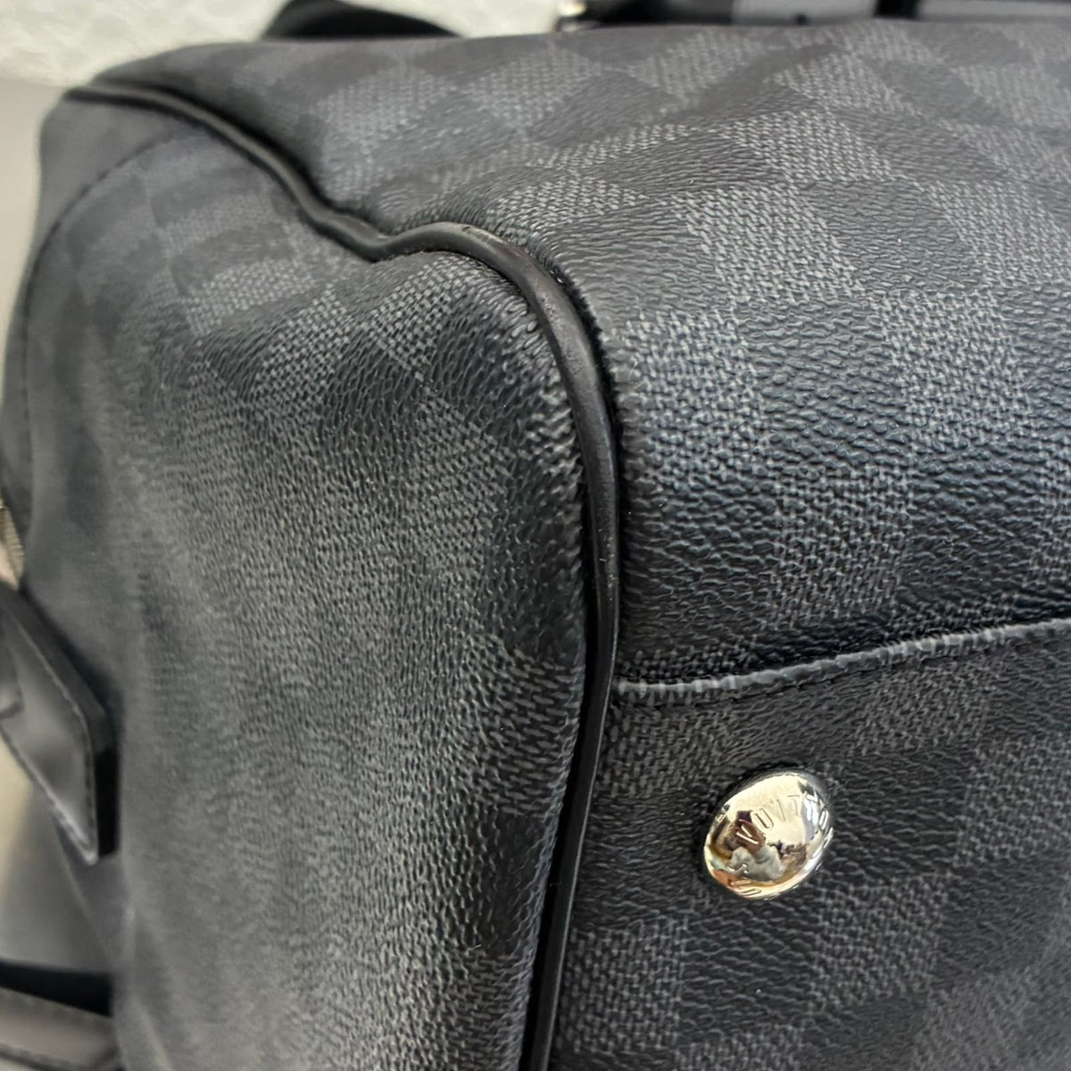 Louis Vuitton Néo Kendall