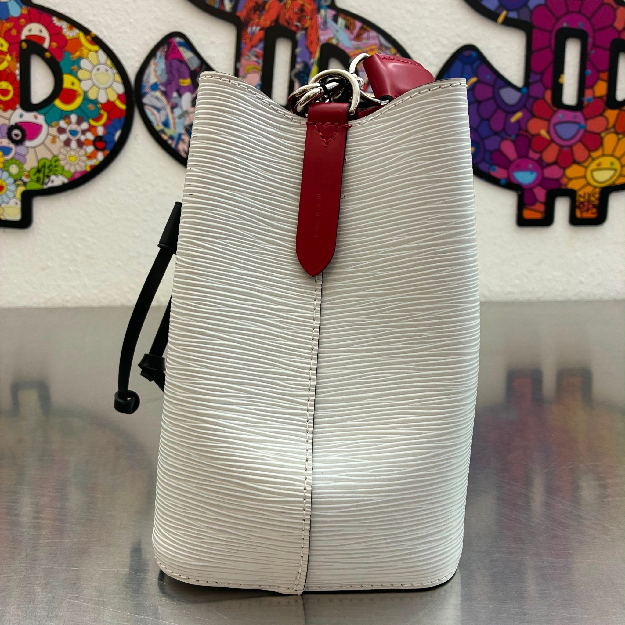 Louis Vuitton Néo Noé BB Epi