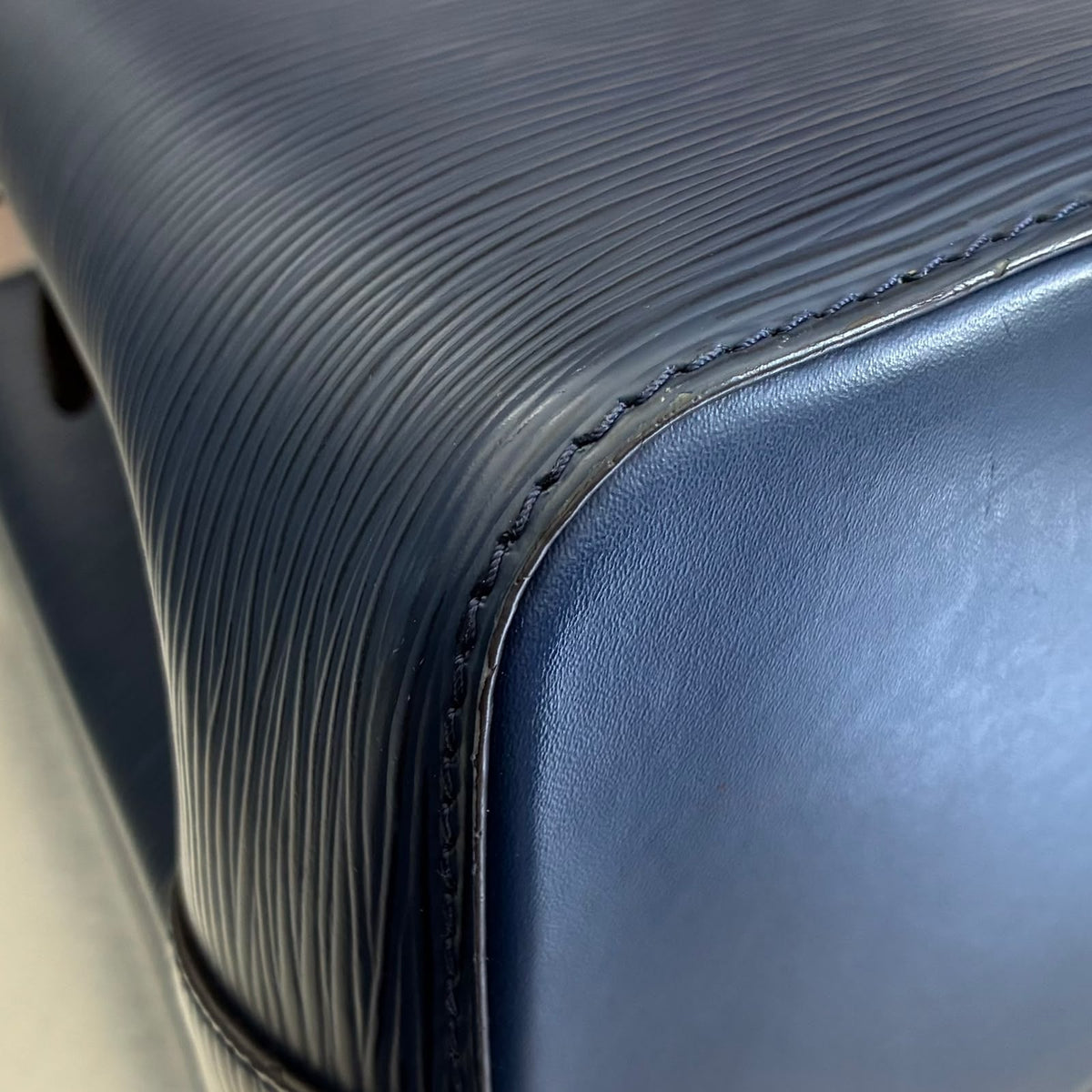 Louis Vuitton Néo Noé BB Epi