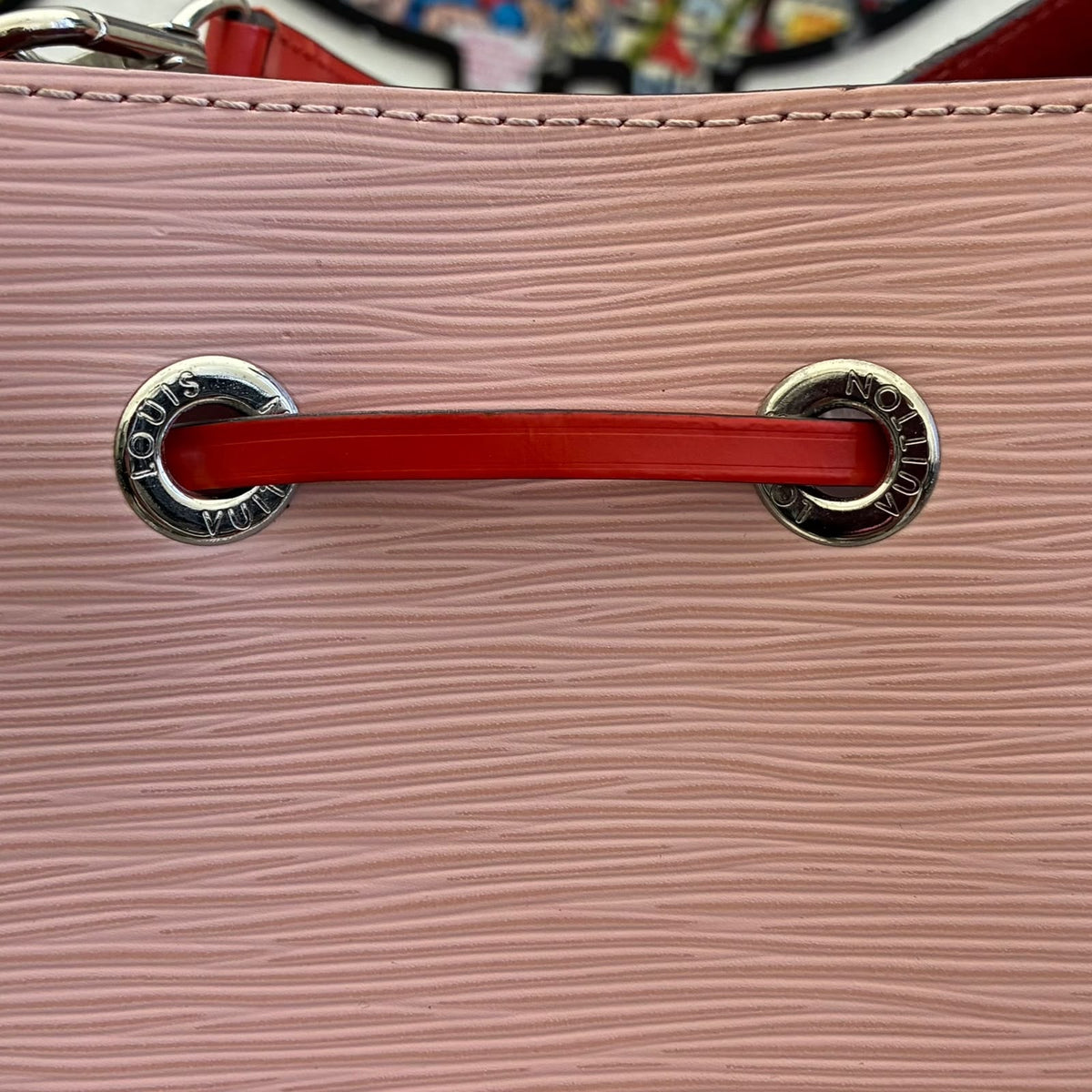Louis Vuitton Néo Noé MM Epi
