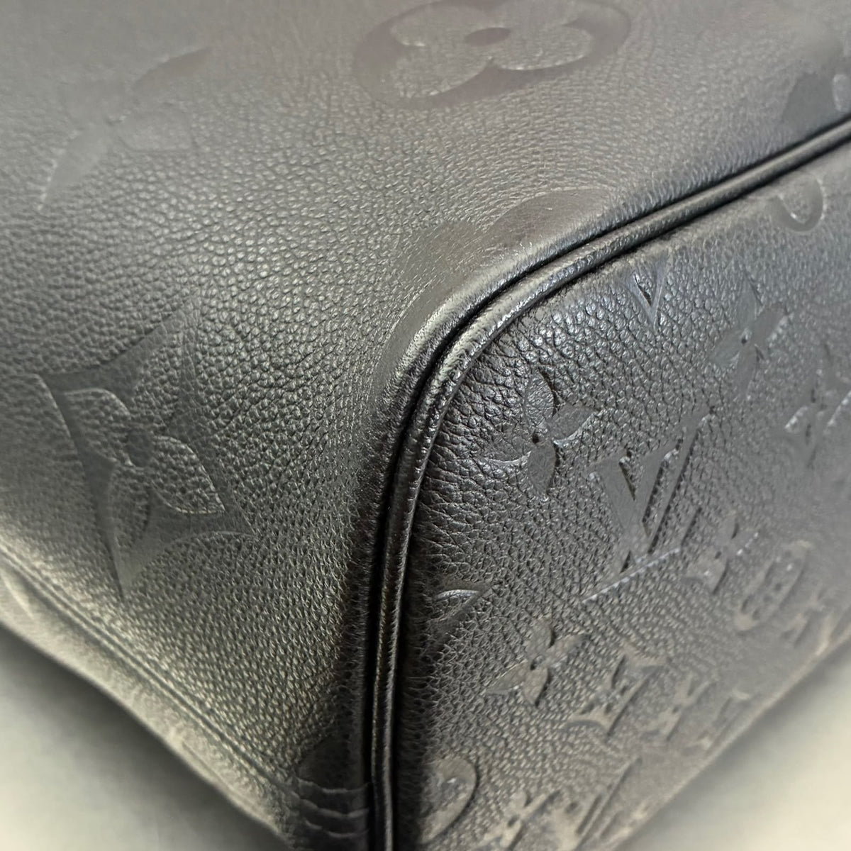 Louis Vuitton Neverfull MM Monogram Empreinte