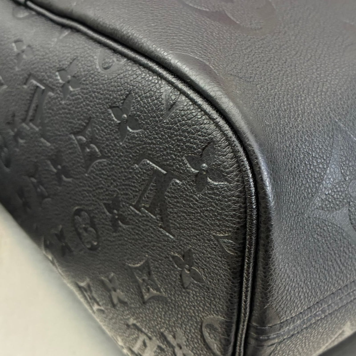 Louis Vuitton Neverfull MM Monogram Empreinte