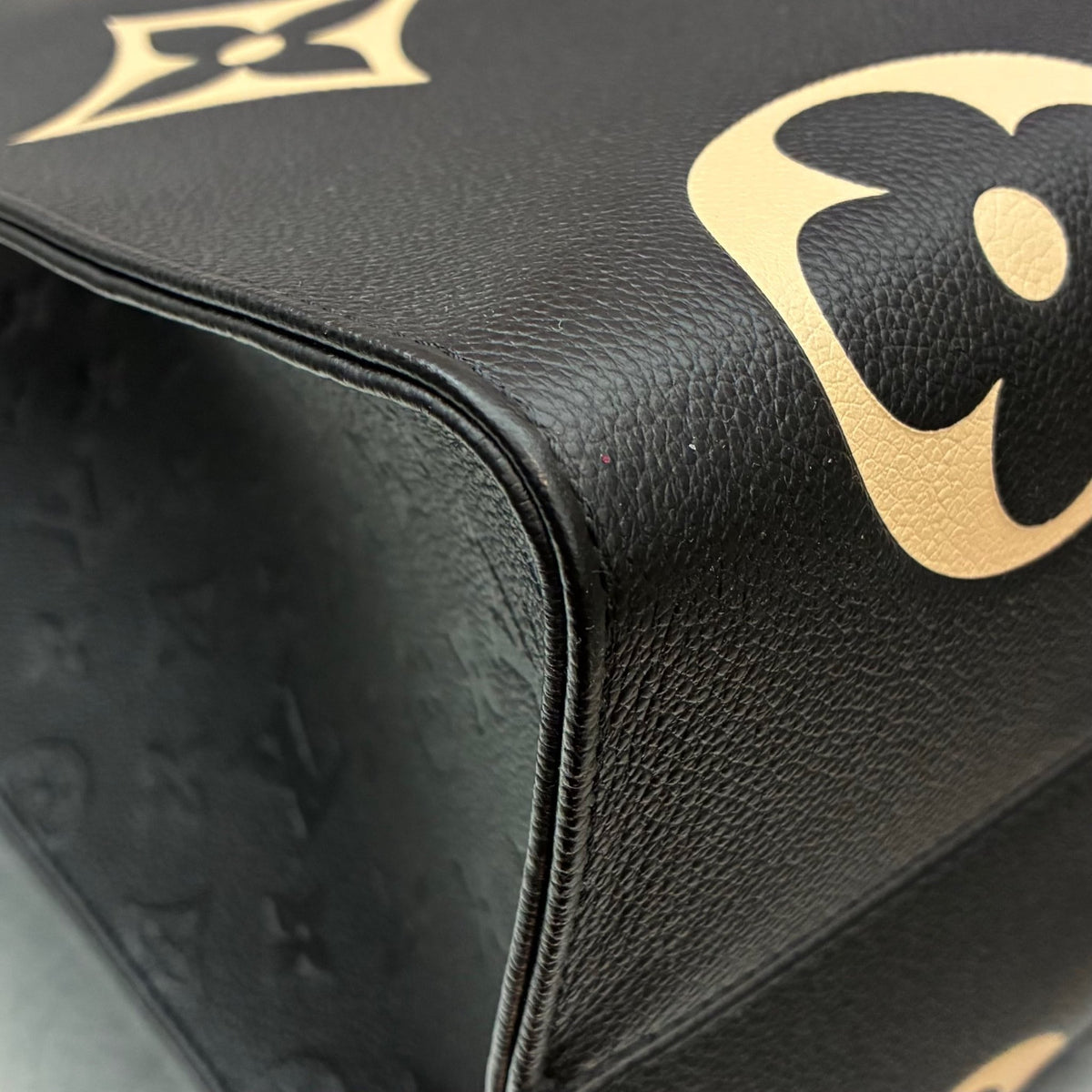 Louis Vuitton OnTheGo Crafty GM M45373