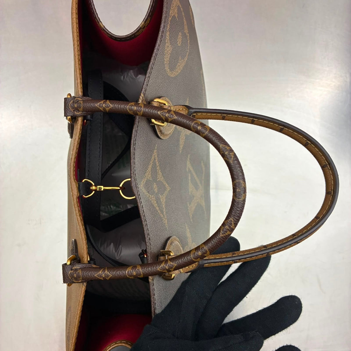Louis Vuitton OnTheGo GM M45320