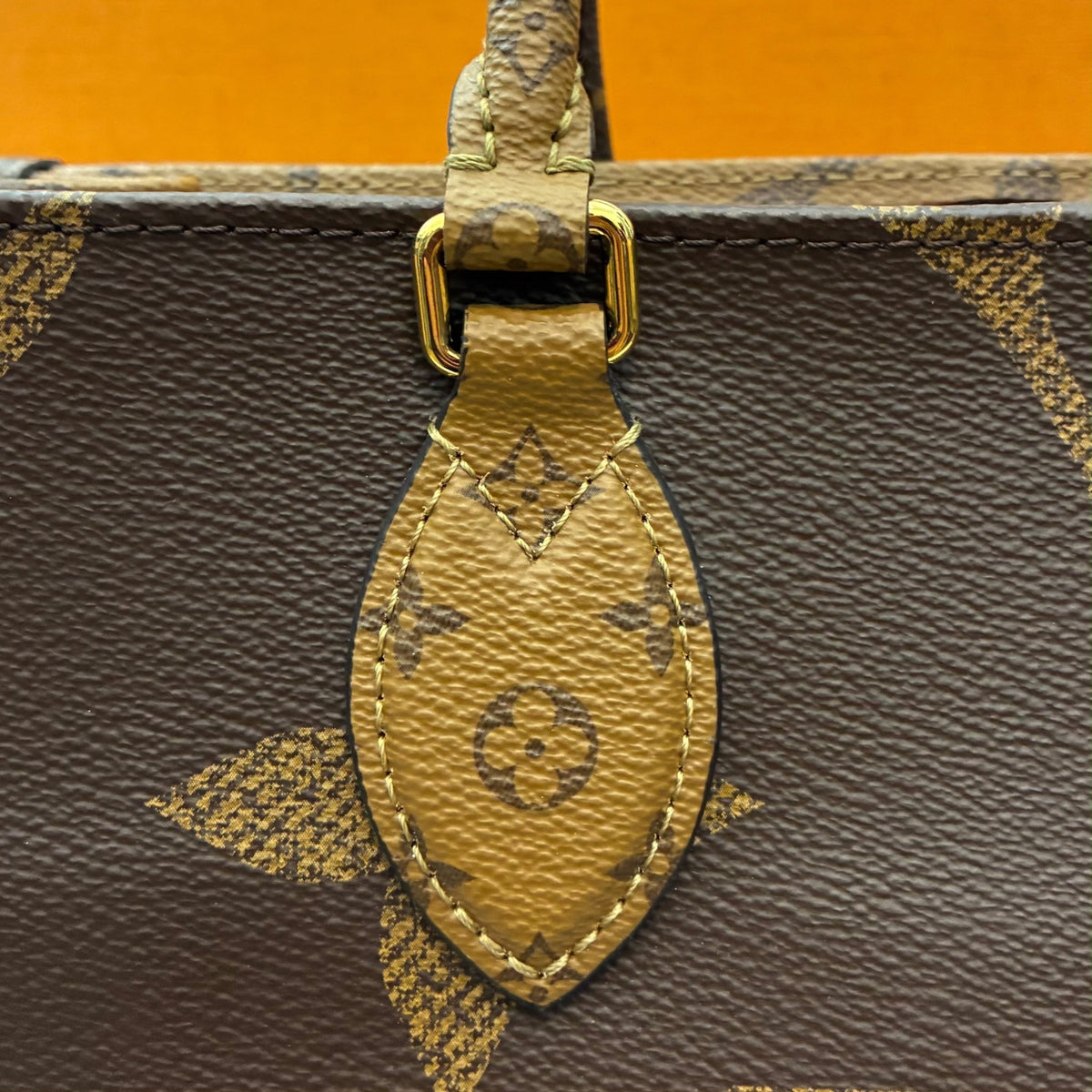 Louis Vuitton OnTheGo MM