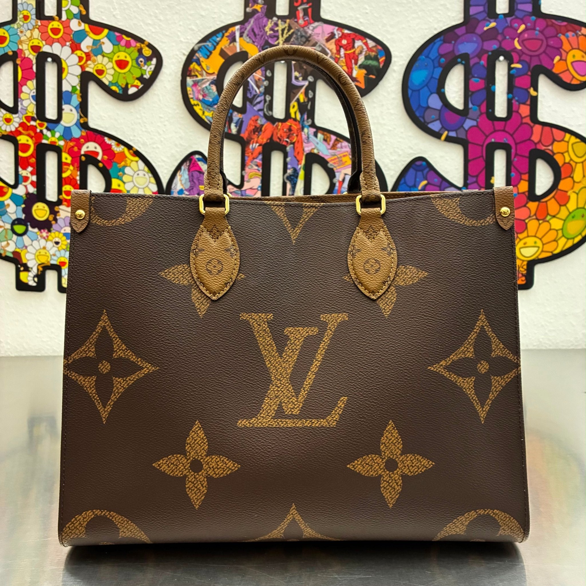 Louis Vuitton OnTheGo MM