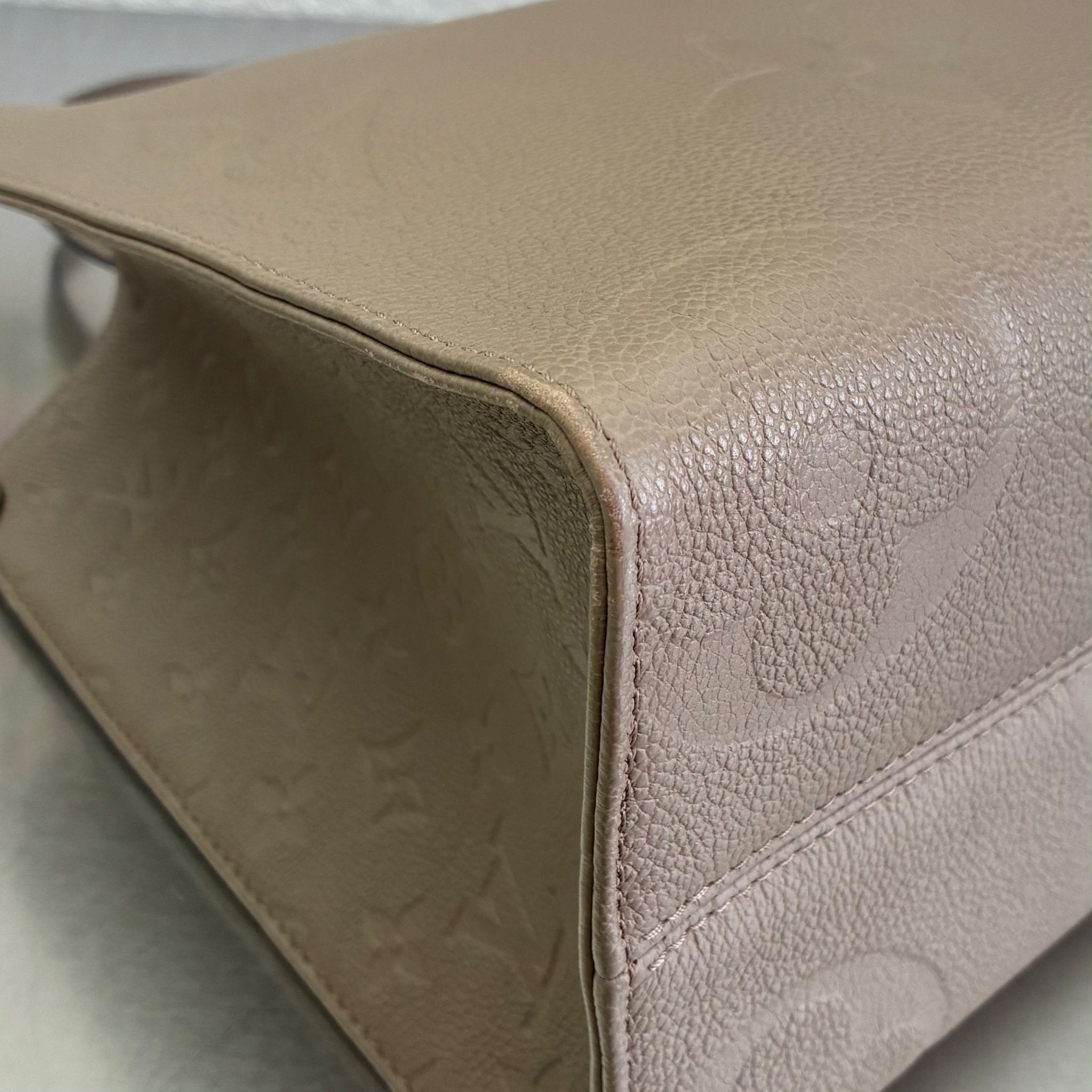 Louis Vuitton OnTheGo MM Empreinte