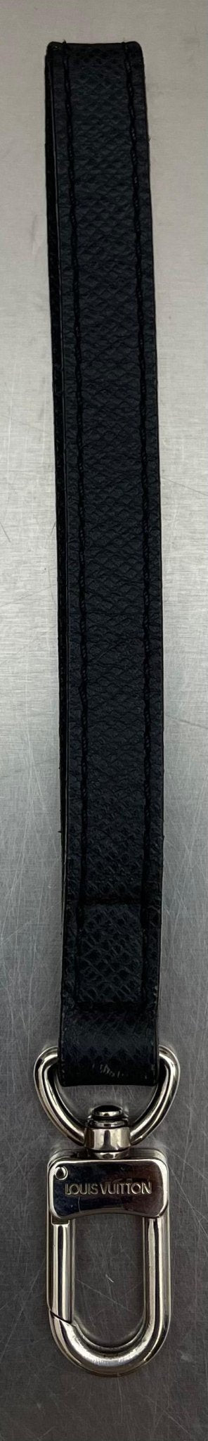 Louis Vuitton Pavel Taiga Leder