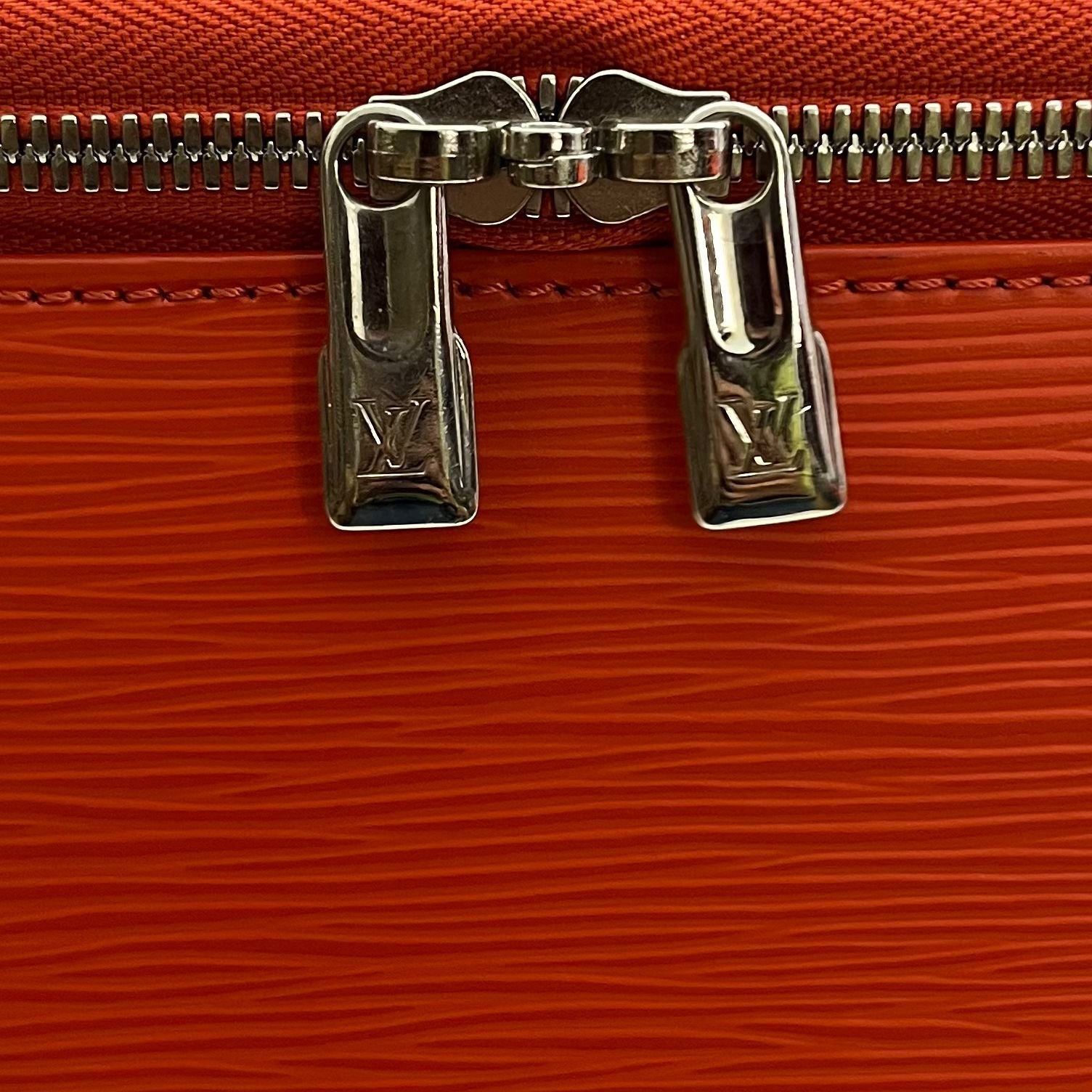 Louis Vuitton Pegase 45 Epi