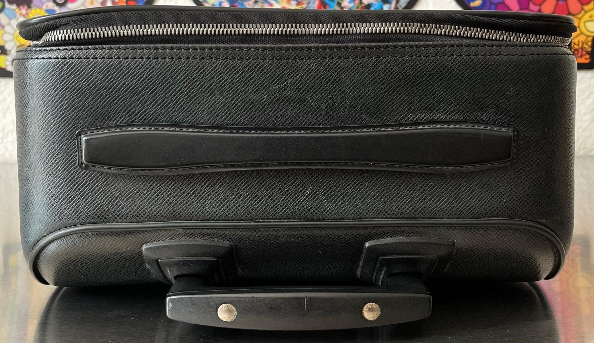 Louis Vuitton Pegase 50 Taiga
