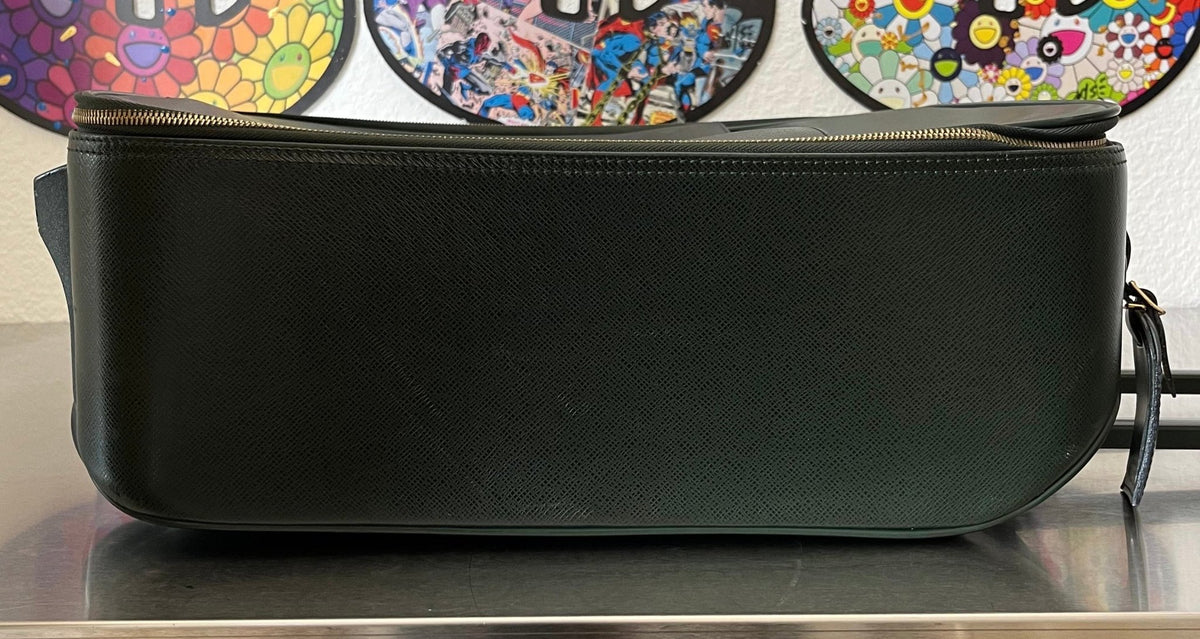 Louis Vuitton Pegase 50 Taiga