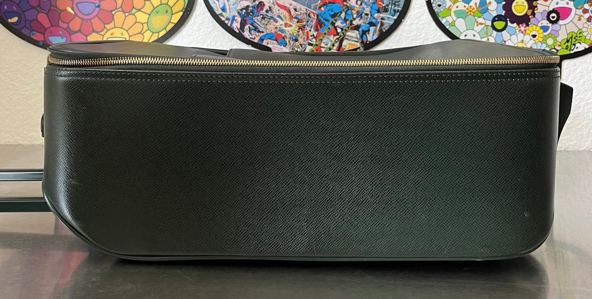 Louis Vuitton Pegase 50 Taiga