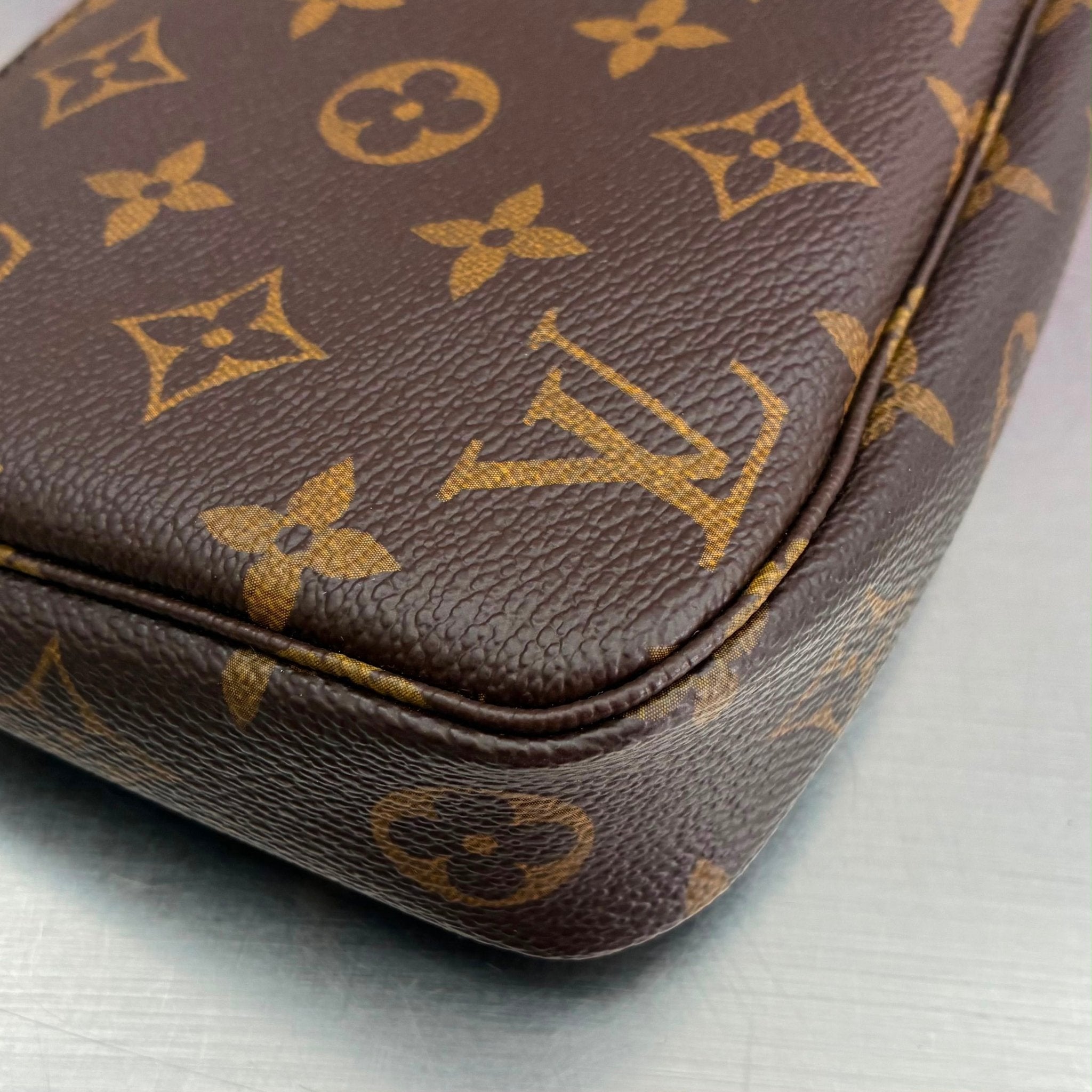 Louis Vuitton Pochette Accessoires M51980 Full-Set