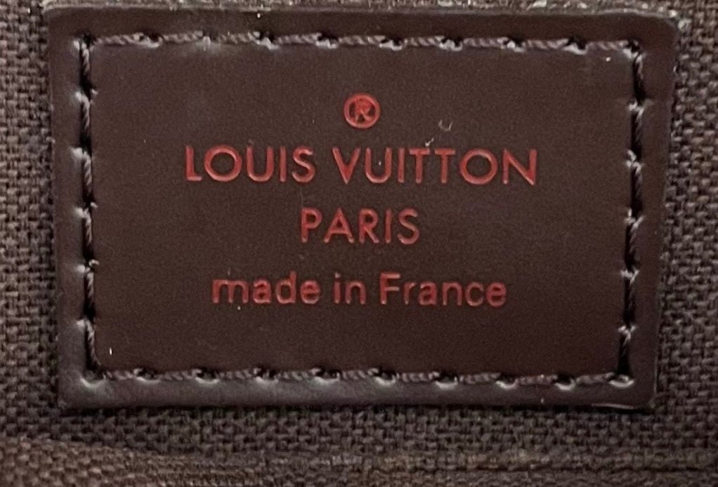 Louis Vuitton Pochette Billets Damier