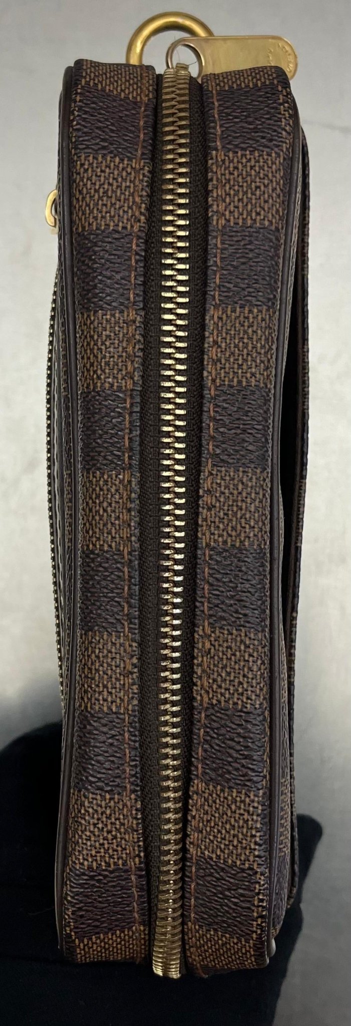 Louis Vuitton Pochette Billets Damier