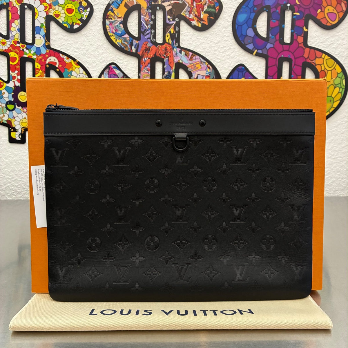 Louis Vuitton Pochette Discovery Shodow GM