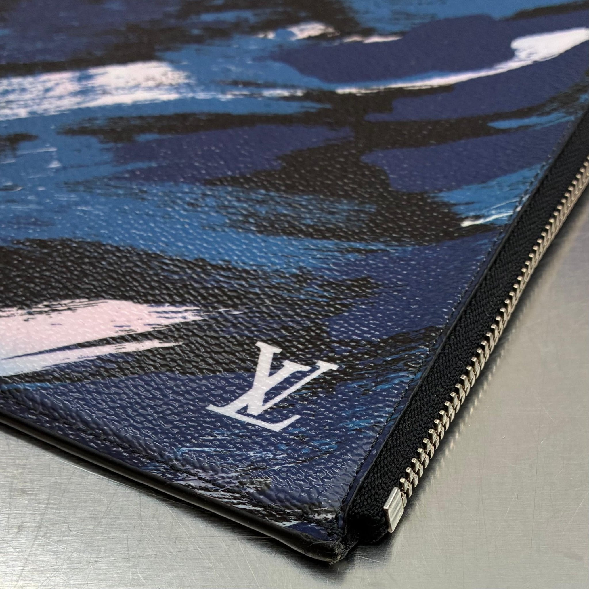 Louis Vuitton Pochette Jour GM Camouflage