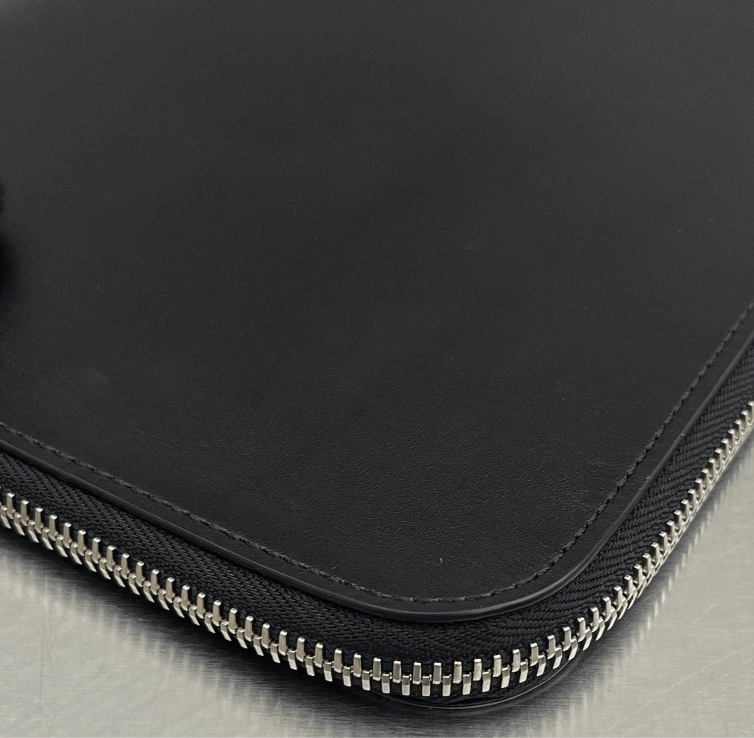 Louis Vuitton Pochette Jour PM Clutch