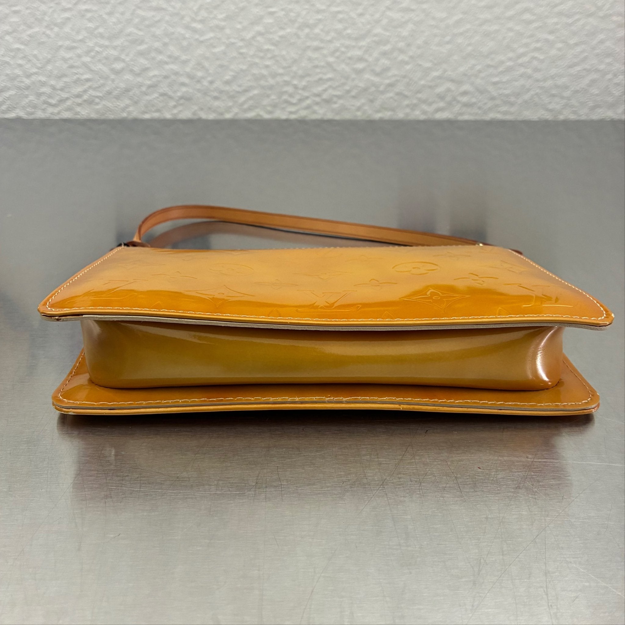 Louis Vuitton Pochette Lexington Vernis