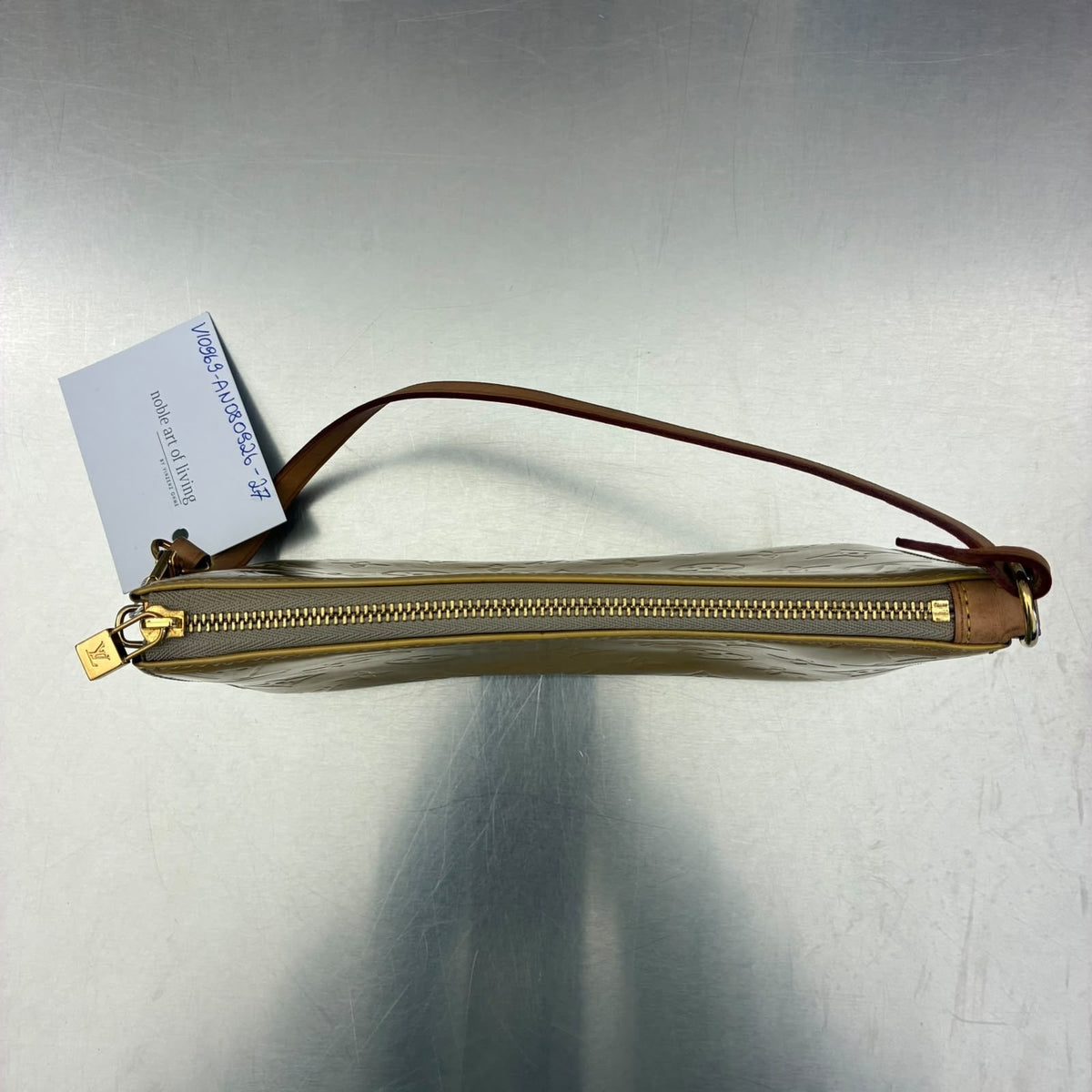 Louis Vuitton Pochette Lexington Vernis