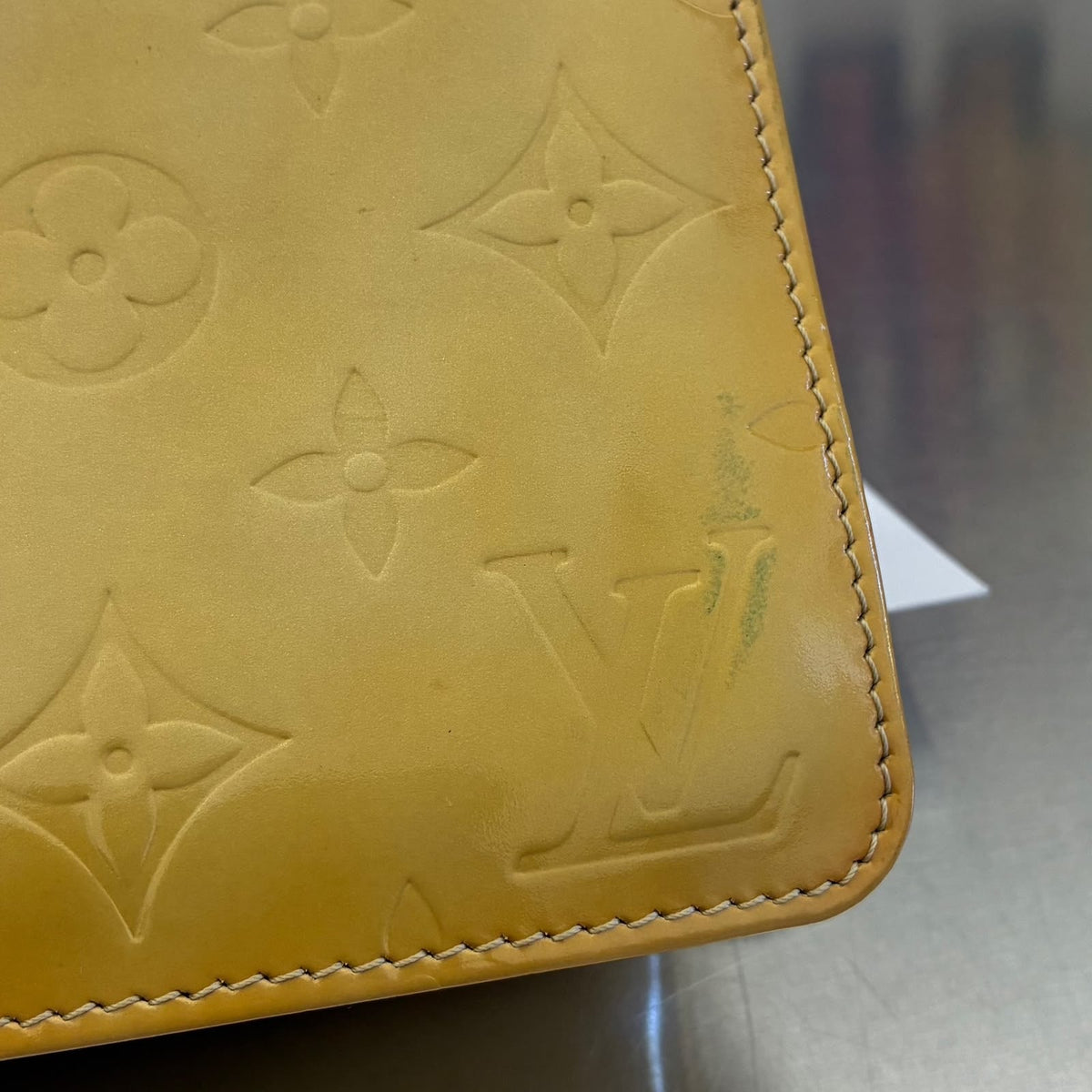 Louis Vuitton Pochette Lexington Vernis