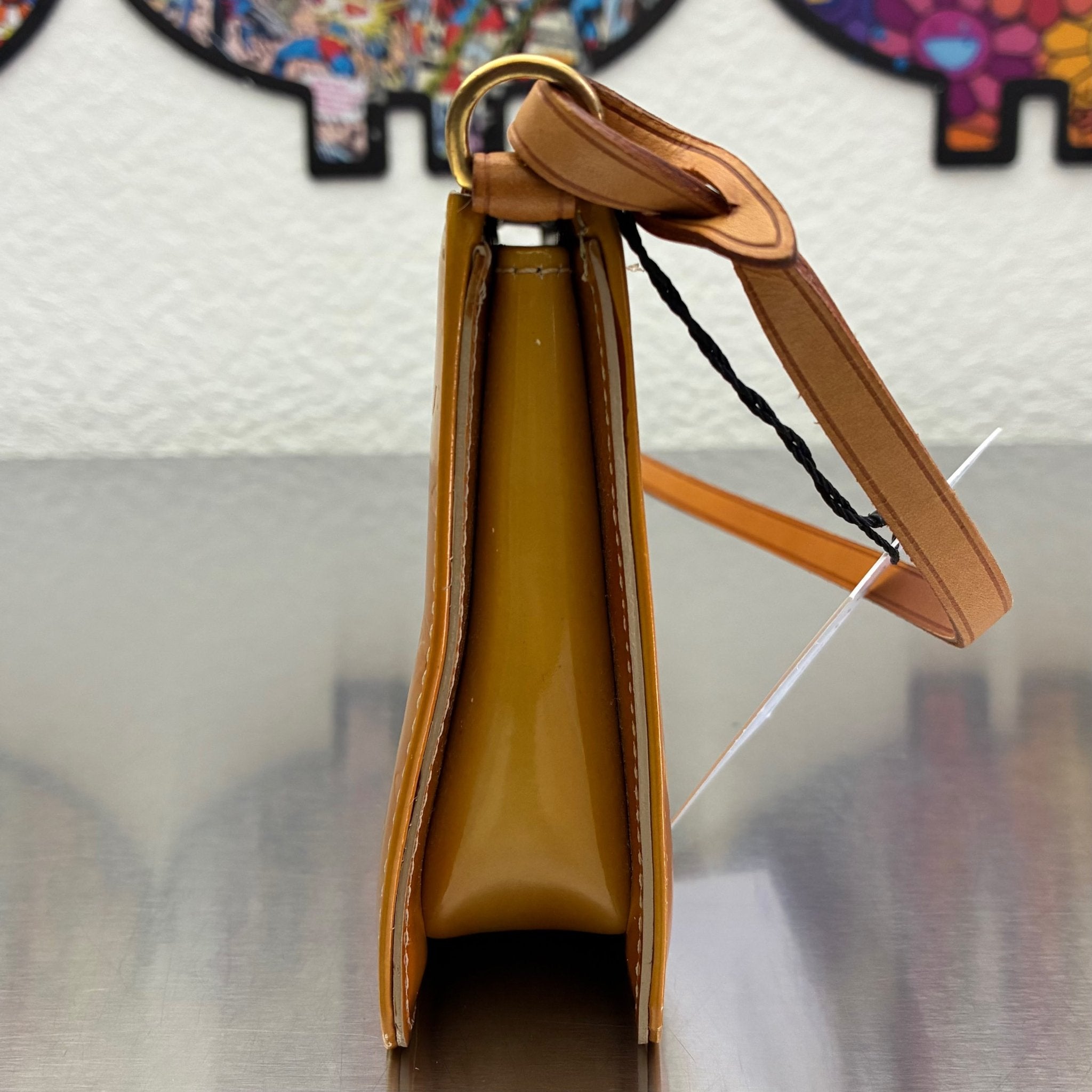 Louis Vuitton Pochette Lexington Vernis