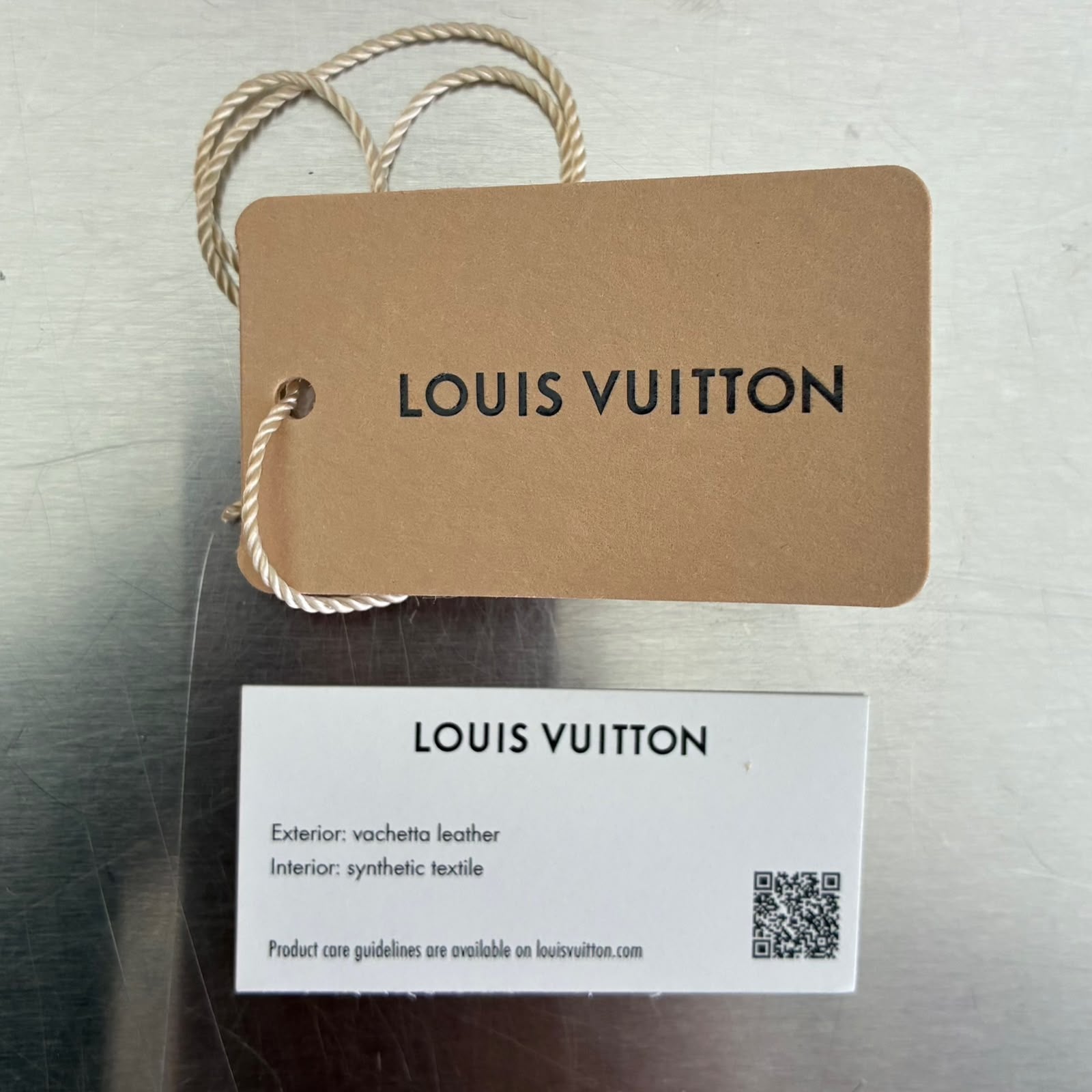 Louis Vuitton Pochette Métis Empreinte M41487