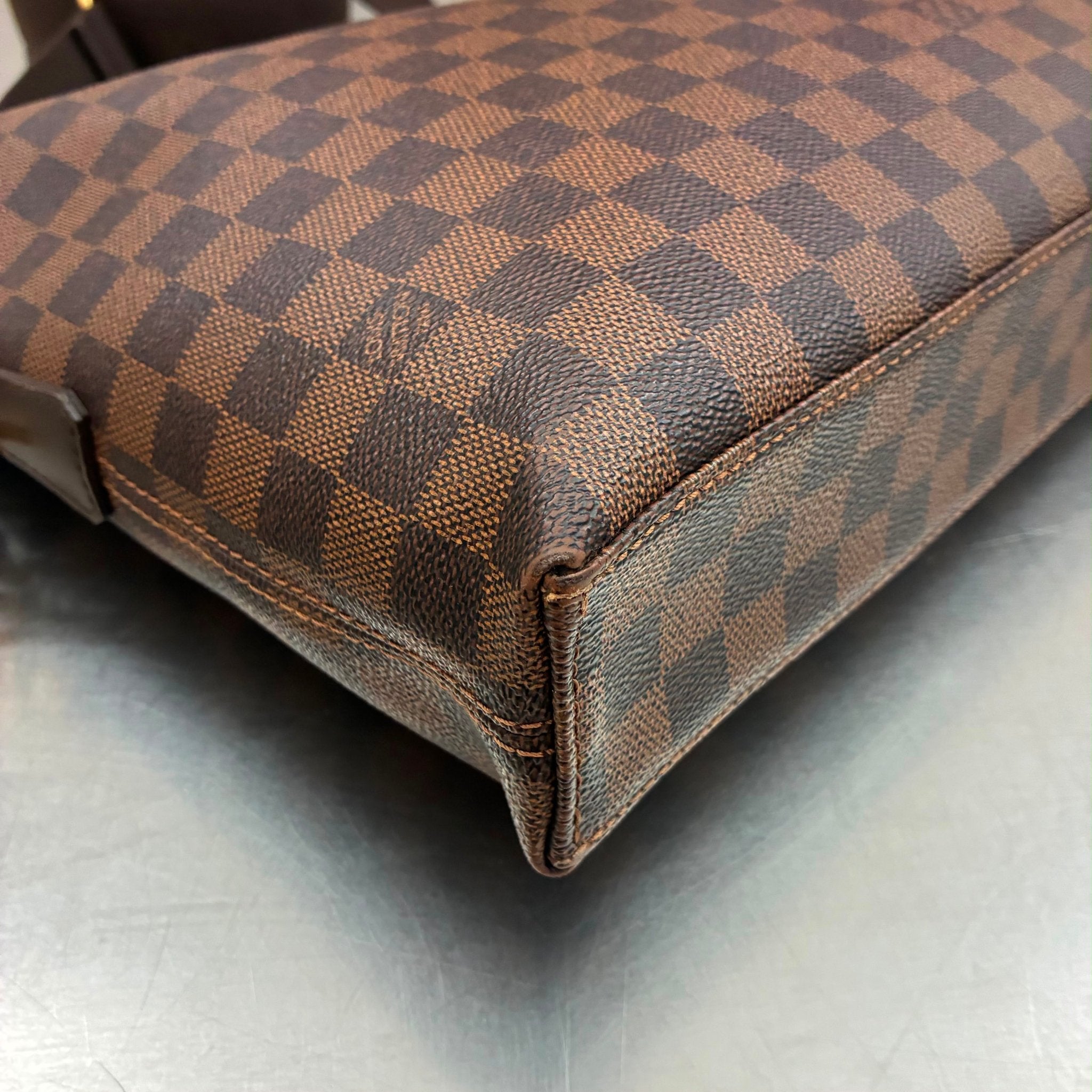Louis Vuitton Porte Documents Damier Ebene