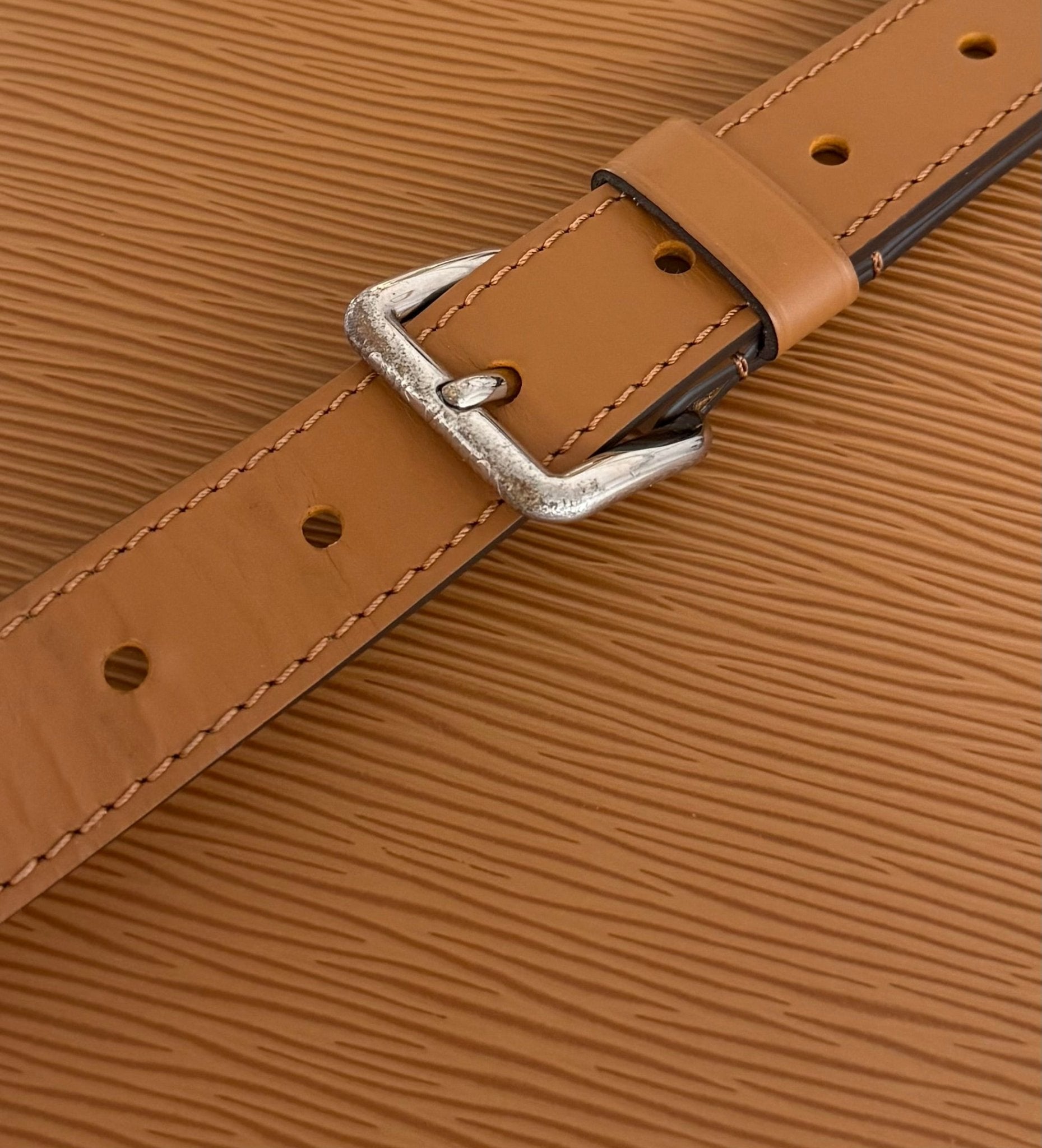 Louis Vuitton Porte Documents Epi