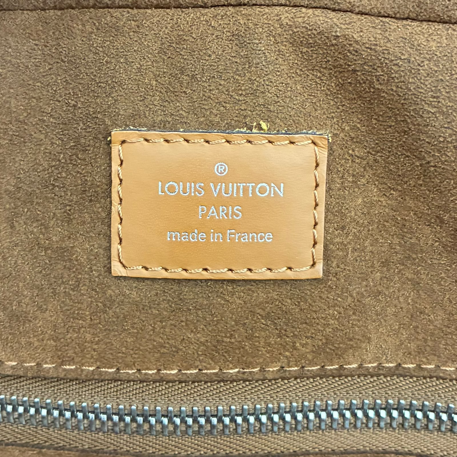 Louis Vuitton Porte Documents Epi