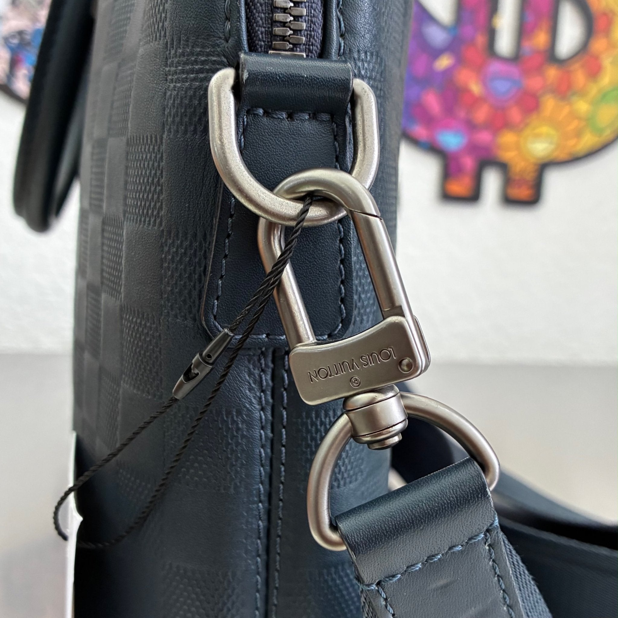 Louis Vuitton Porte Documents Jour Infini