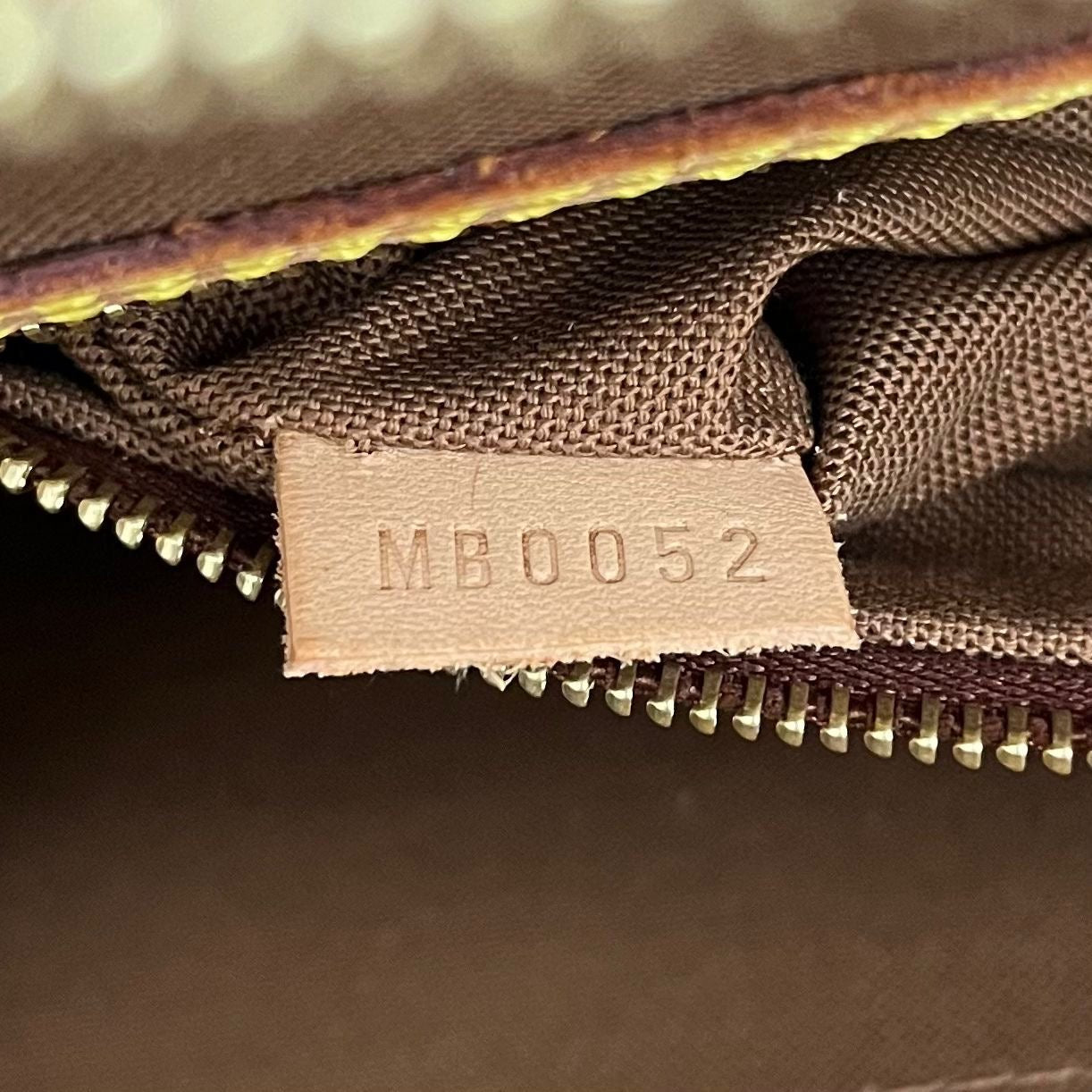 Louis Vuitton Porte Documents Pegase Monogram