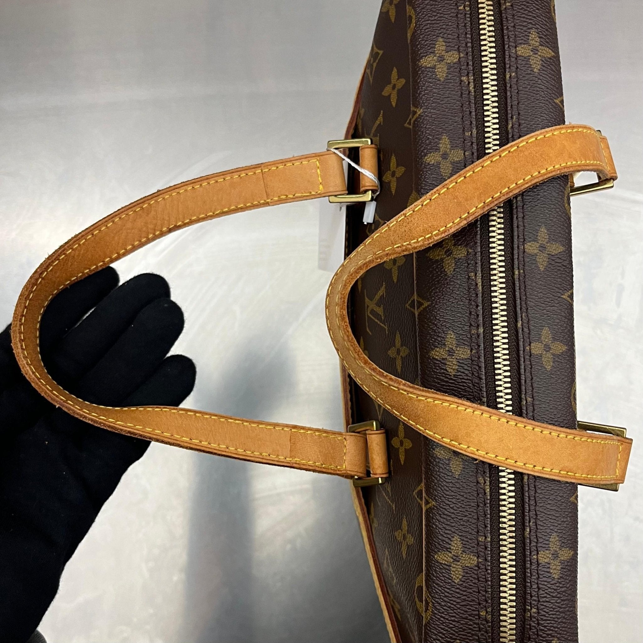 Louis Vuitton Porte Documents Pegase Monogram