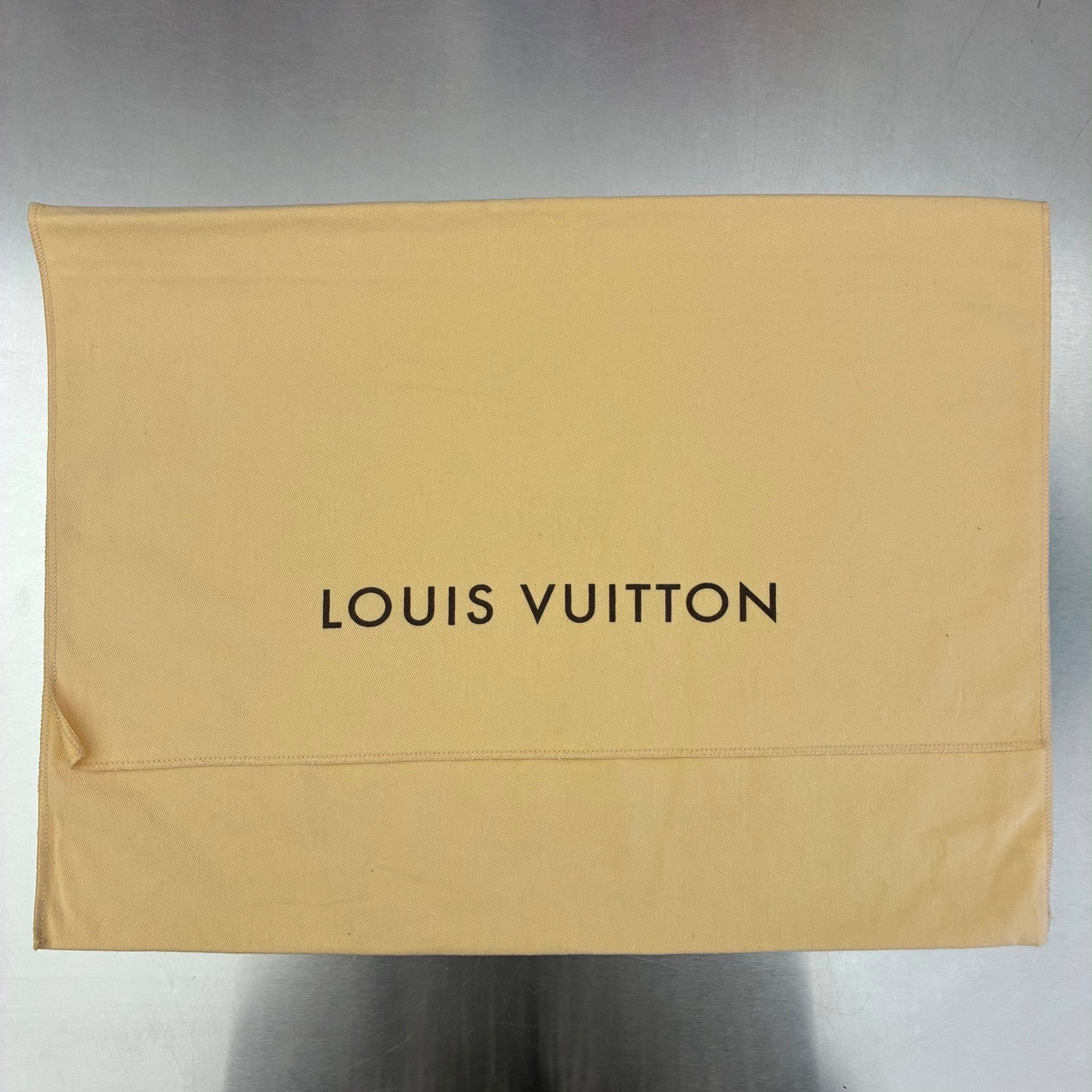 Louis Vuitton Porte Documents Voyage Damier Graphite