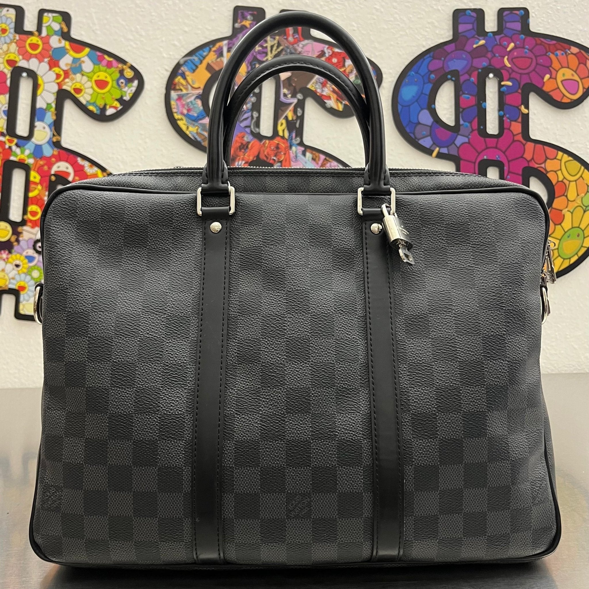 Louis Vuitton Porte Documents Voyage PM