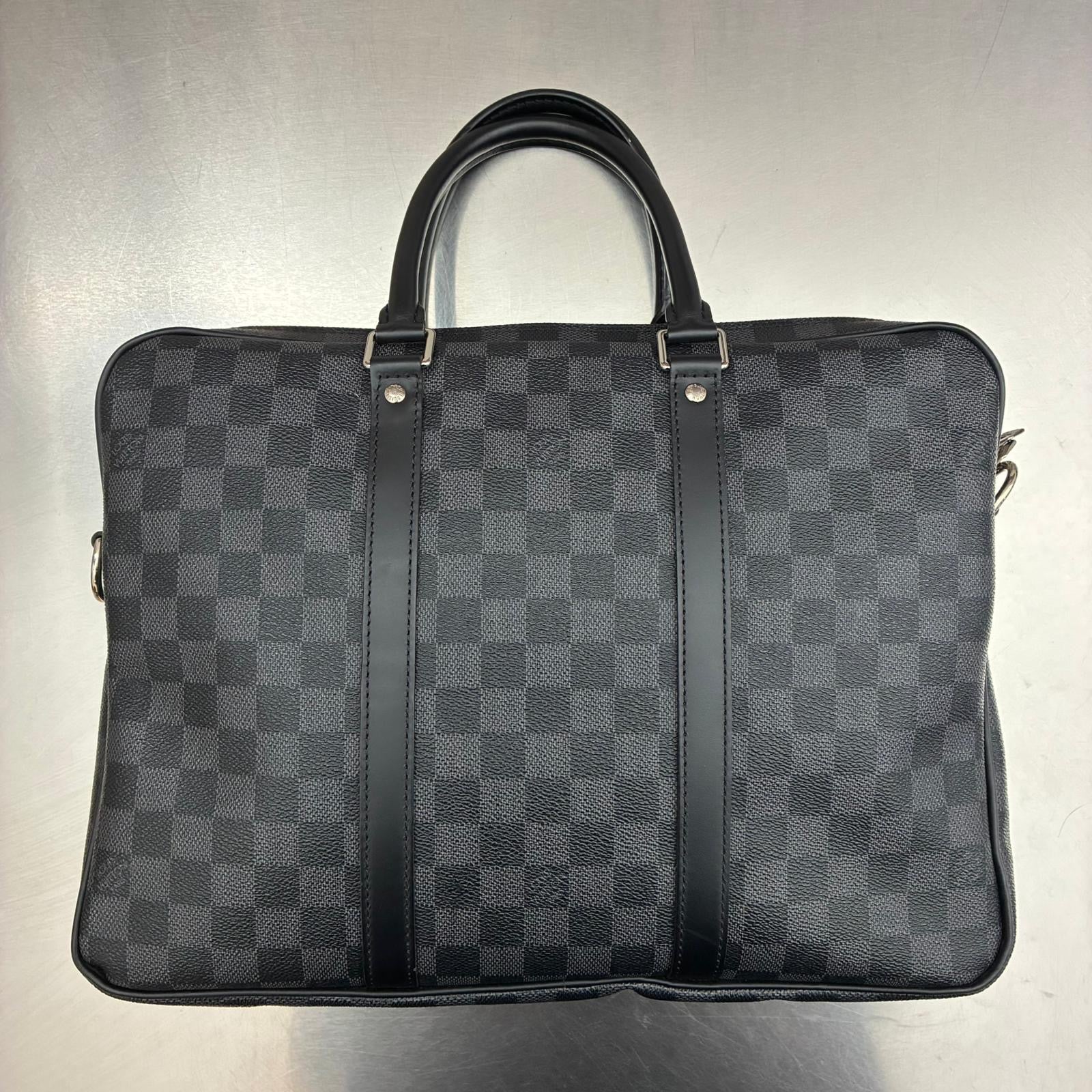 Louis Vuitton Porte Documents Voyage PM Damier