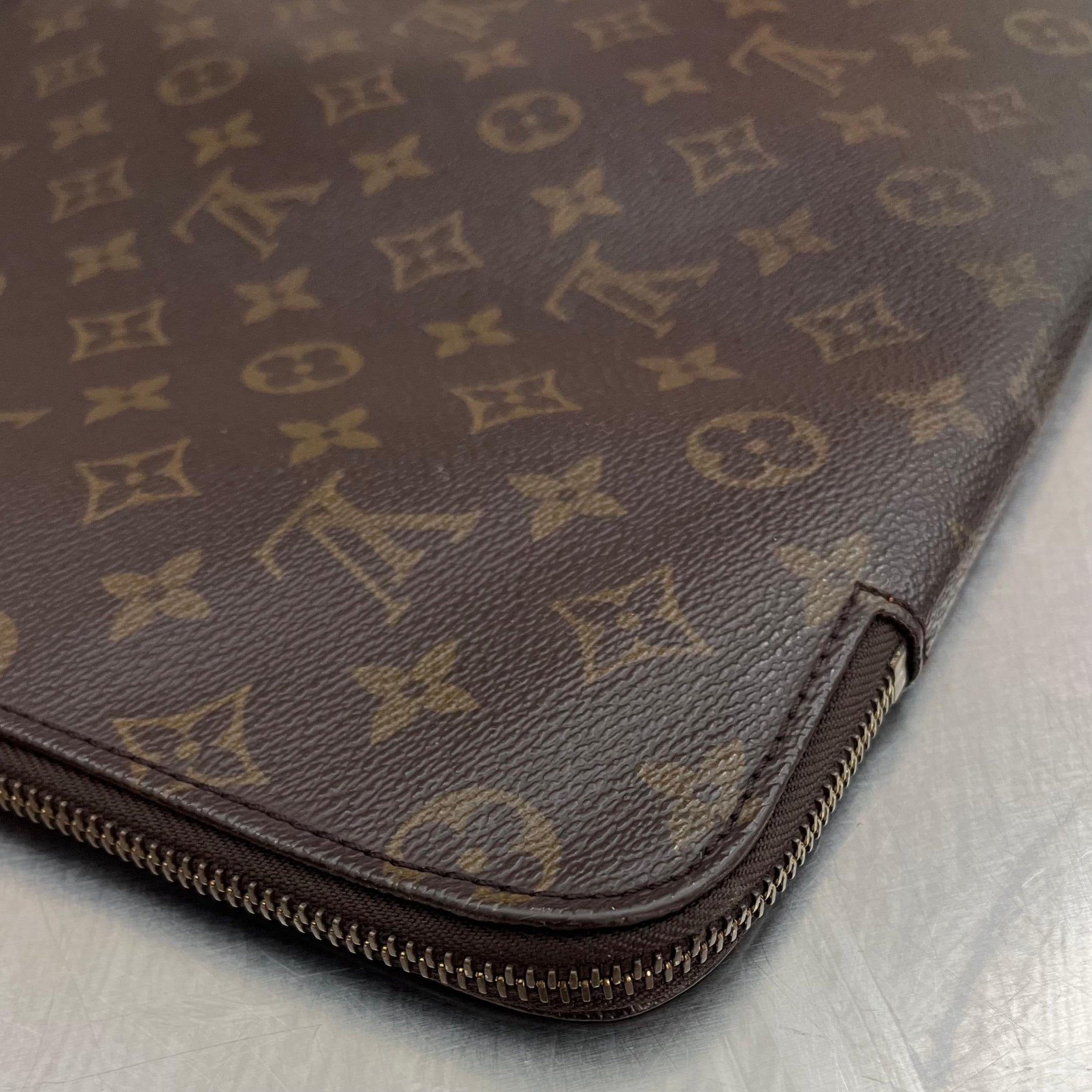 Louis Vuitton Posh Documents Monogram von 1989