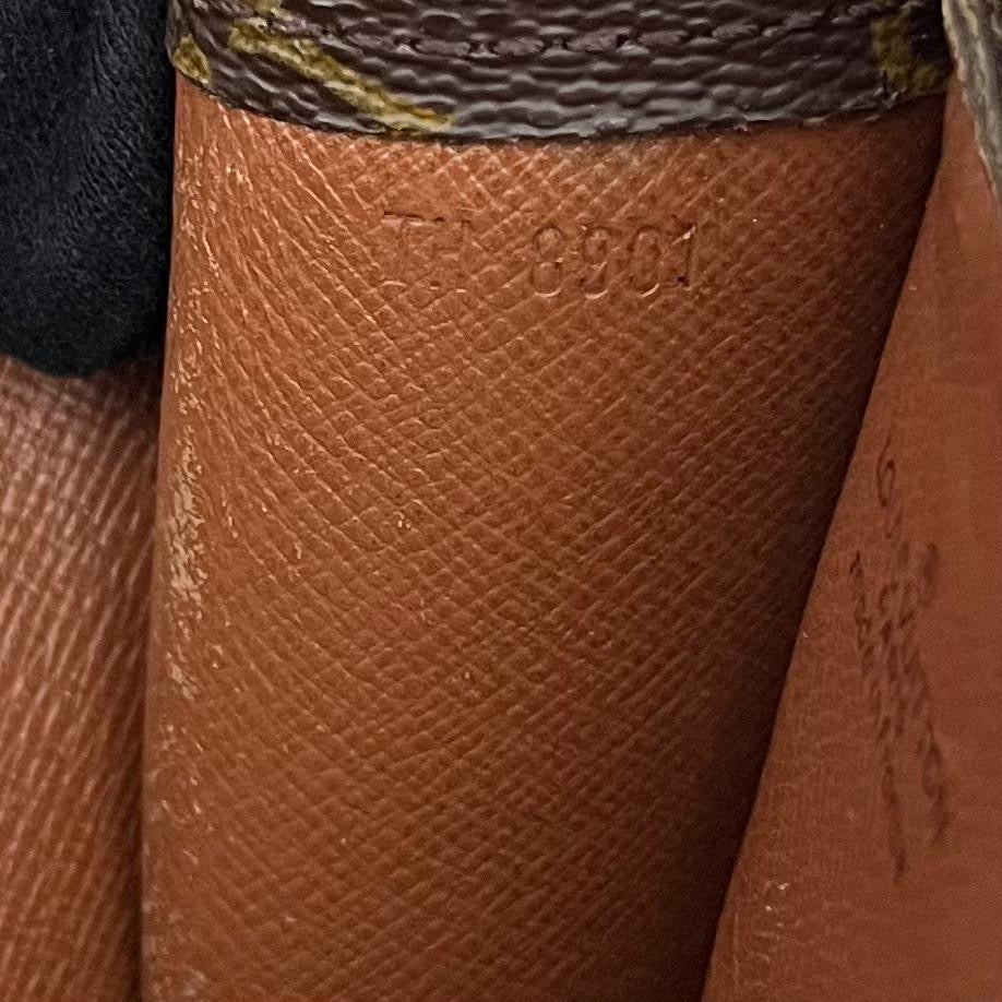 Louis Vuitton Posh Documents Monogram von 1989