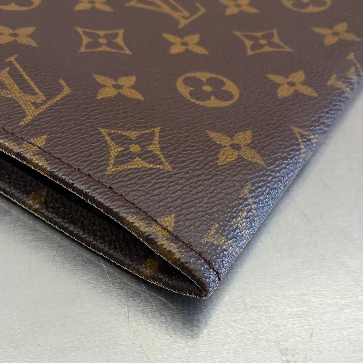 Louis Vuitton Posh Documents Monogram von 1998